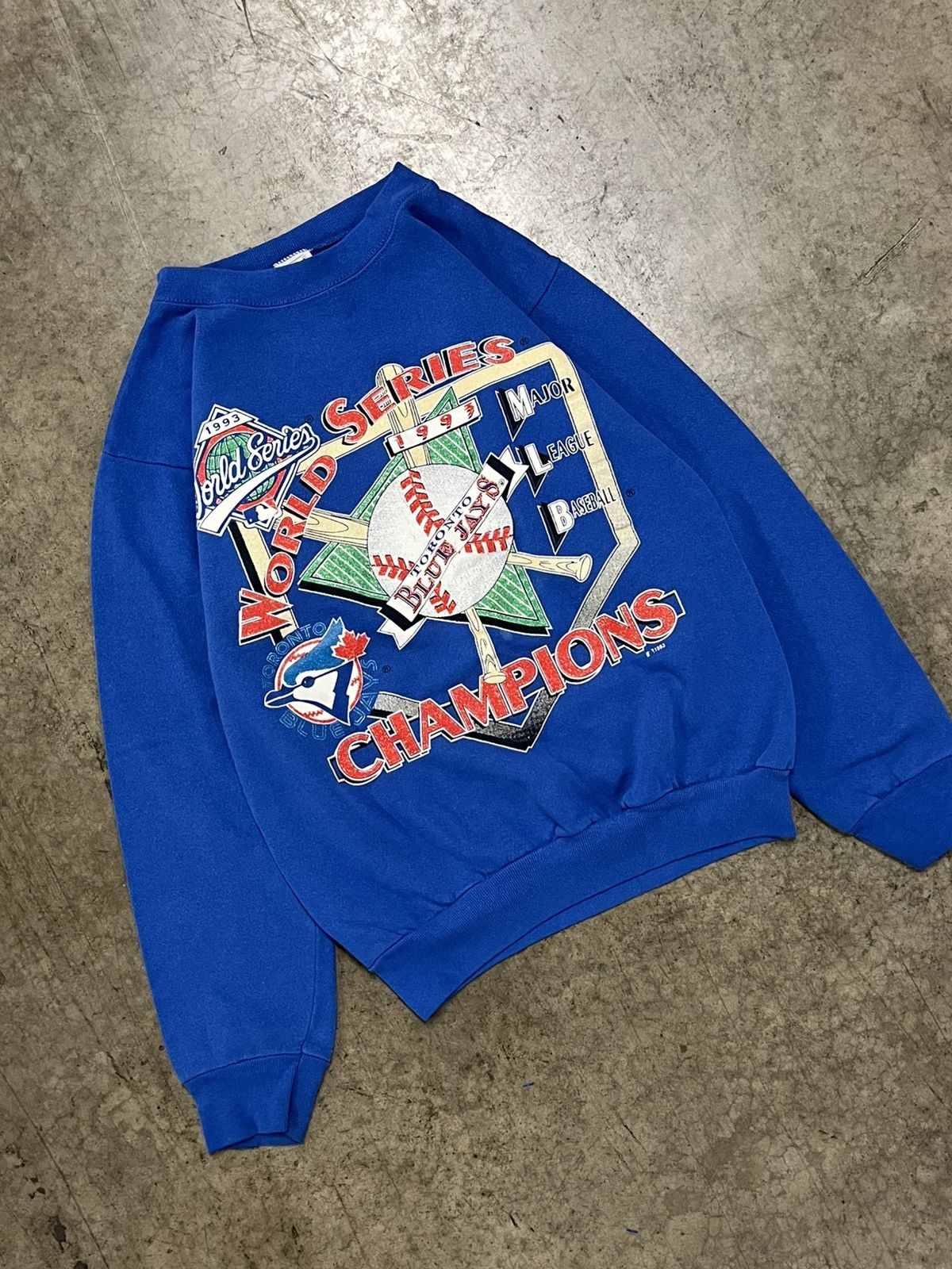 Vintage Vintage Toronto blue jays MLB baseball 90s crewneck hype Size US M / EU 48-50 / 2 - 2 Thumbnail