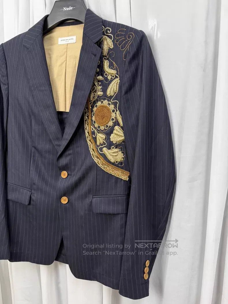 Dries Van Noten Dries Van Noten Size 46 Pinstripe tailored blazer with meta Size 40R - 2 Thumbnail