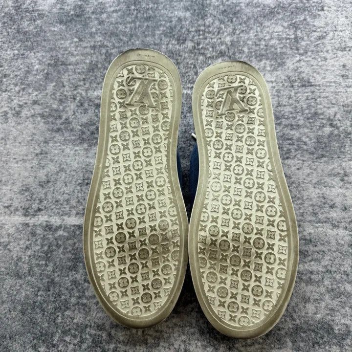 Louis Vuitton Louis Vuitton Blue White Low-Top Sneakers for Men -2508 Size US 10.5 / EU 43-44 - 7 Thumbnail