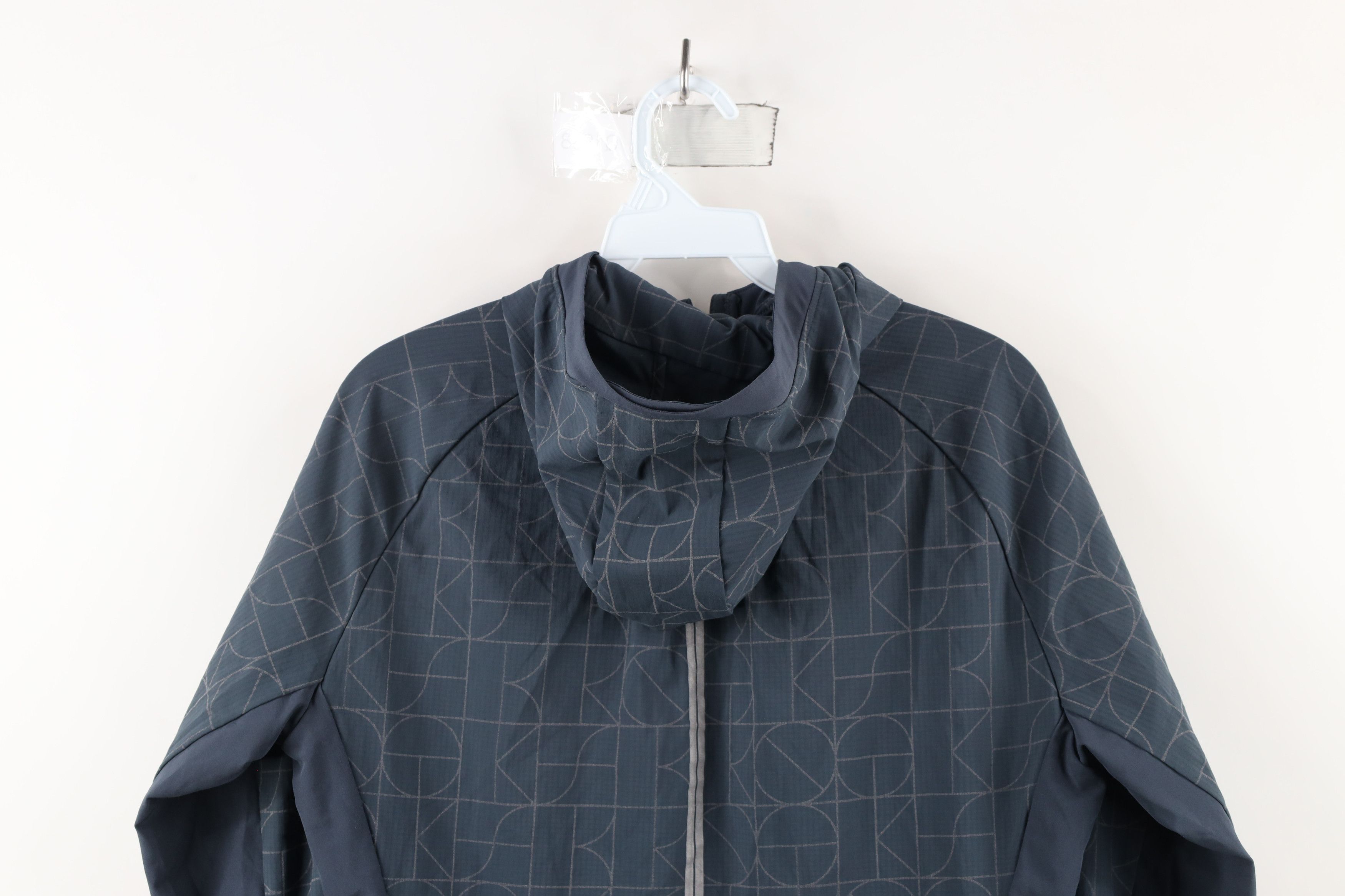 Brooks × Vintage Brooks Running Lightweight Reflective Full Zip Hooded Jacket Size M / US 6-8 / IT 42-44 - 12 Thumbnail