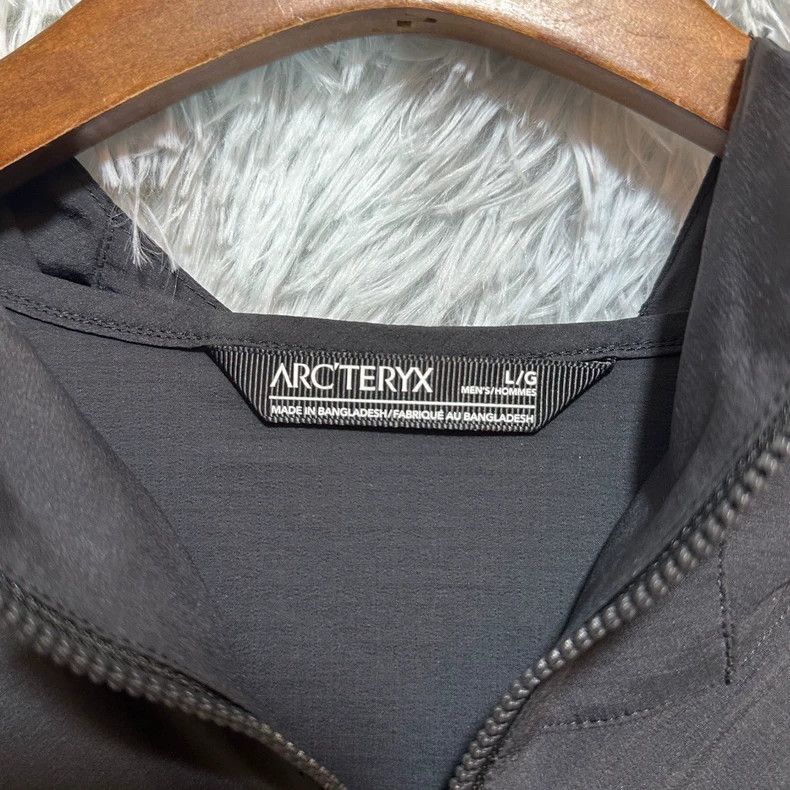 Arcteryx Squamish Hoody Windbreaker Jacket