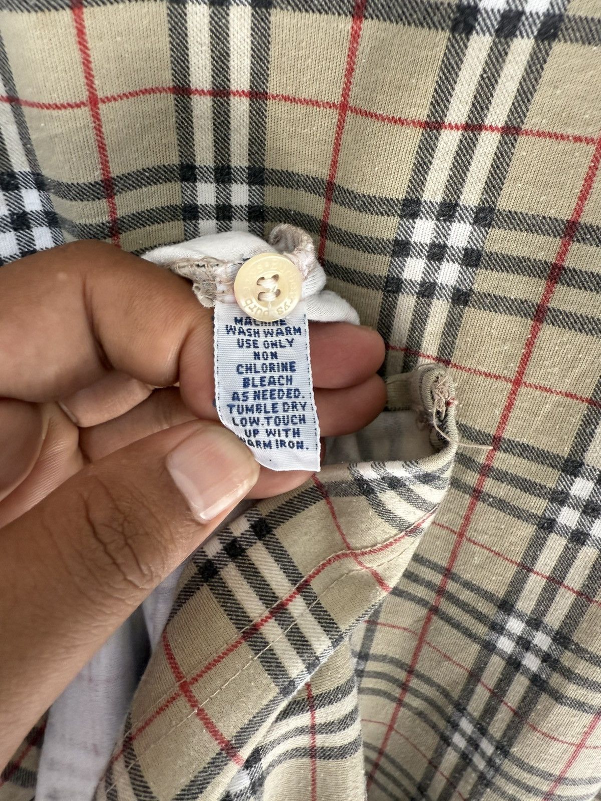 Burberry VINTAGE POLOS BURBERRY LONDON BEIGE CHECKERED RARE COLOUR Size US M / EU 48-50 / 2 - 6 Thumbnail