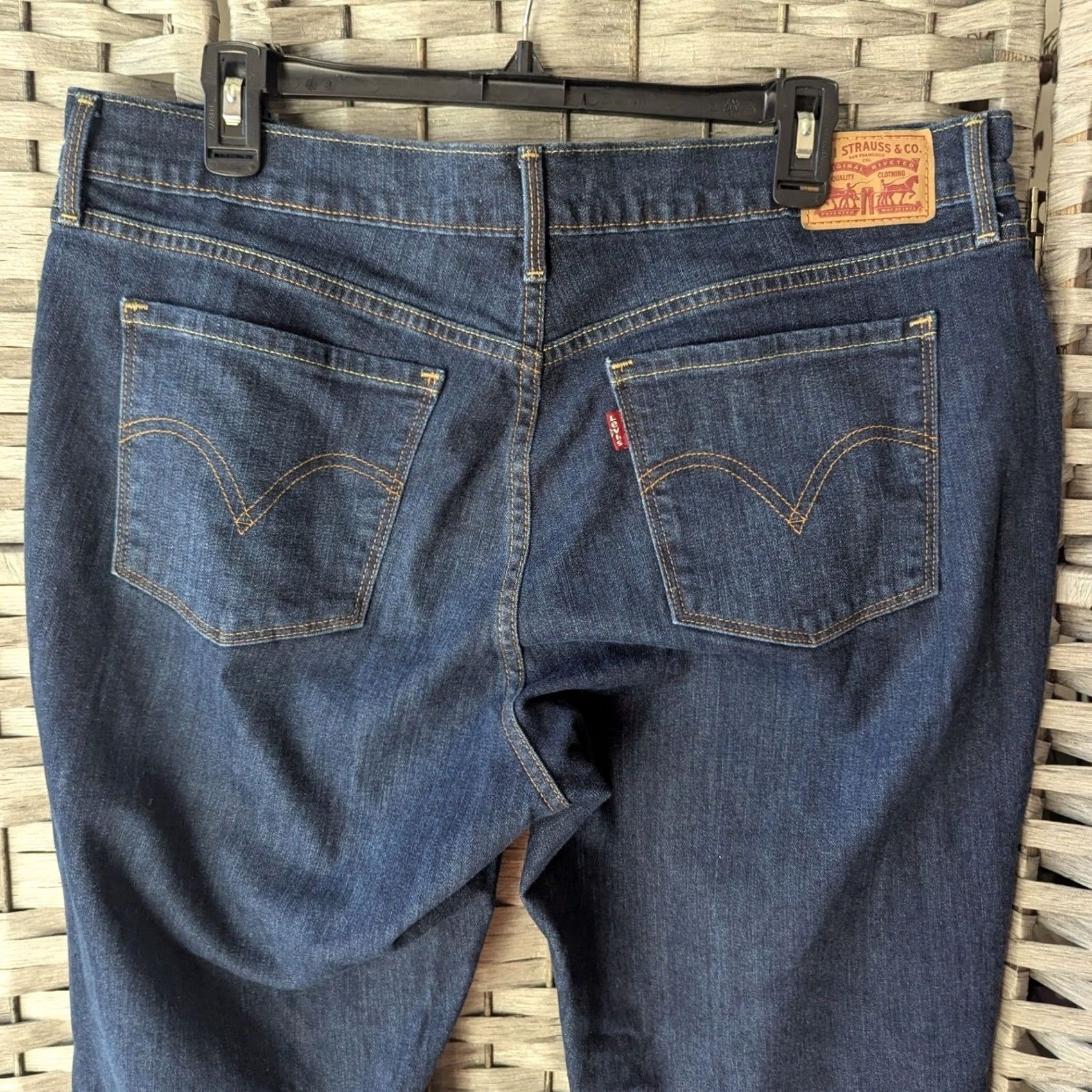 Levi's Levi's 505 Straight Jeans Womens 14W Dark Wash Denim Mid Rise 5-Pocket Button Zip Jeans Mens Women Girls? Size 36" / US 14 / IT 50 - 4 Thumbnail