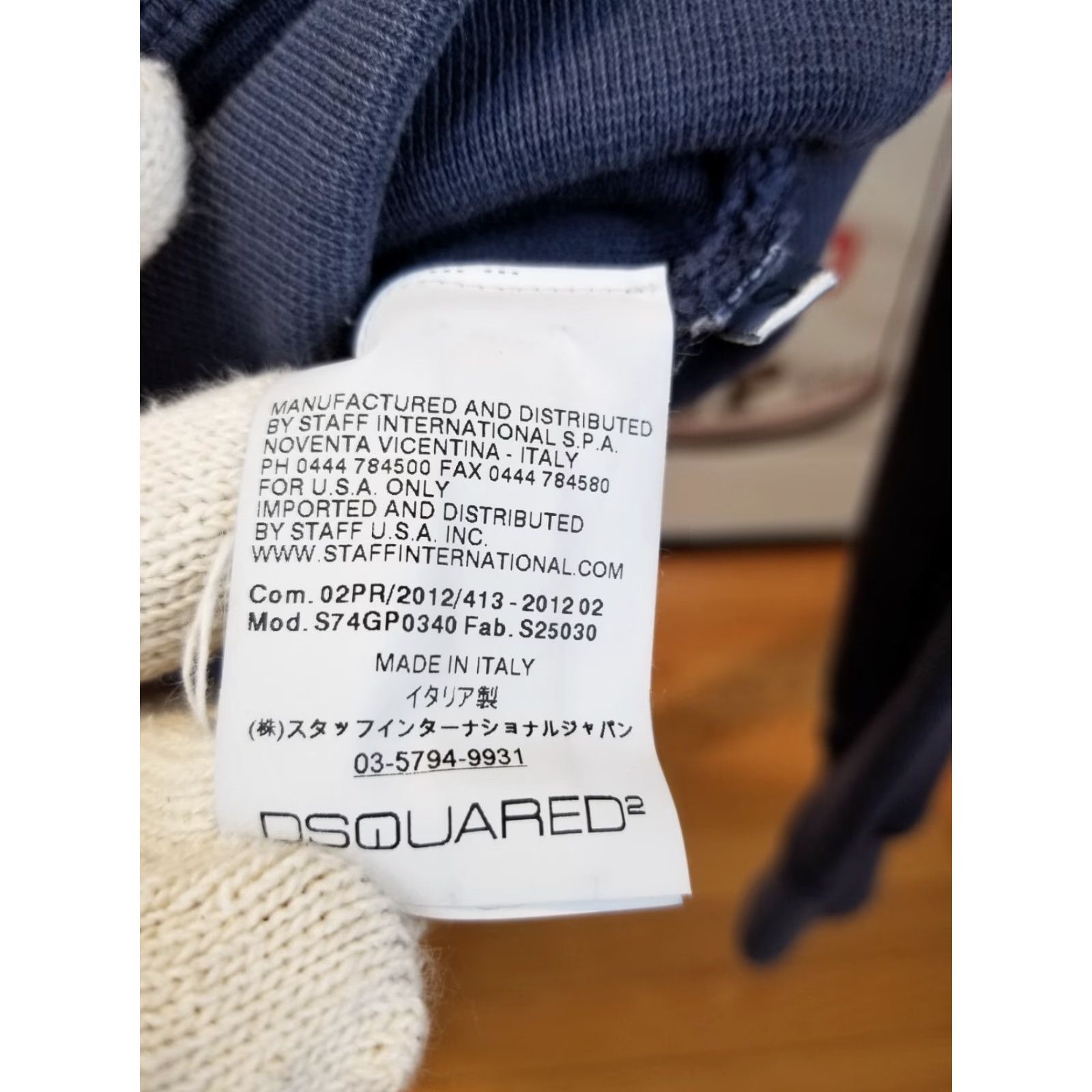 Dsquared2 DSQUARED2 Full Zip Up Navy Sweatshirt SZ Small Made in Italy Mens Sweatshirt 27 In Top to Bottom 32 Neck to Cuff 21 Cross Chest 27 In 1960s Y2K Style? Size US S / EU 44-46 / 1 - 6 Thumbnail