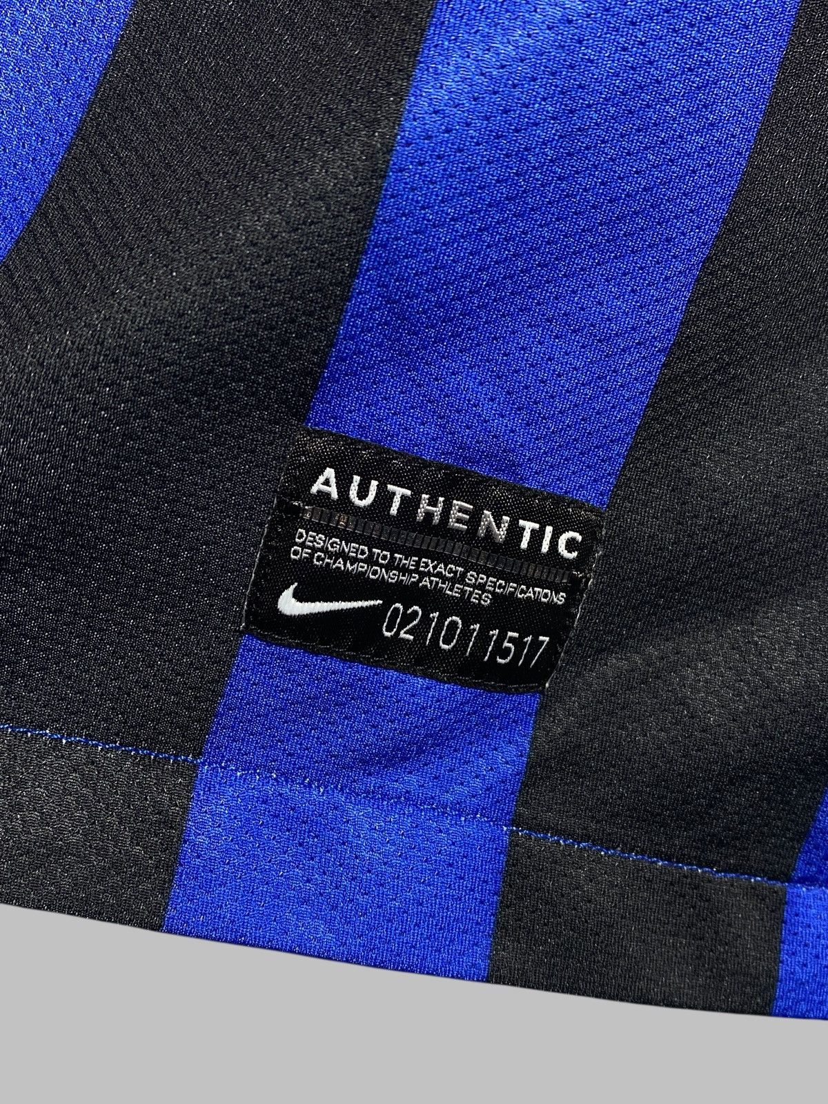 Nike 🔥 INTER MILAN 2010s NIKE PIRELLI JERSEY R9 VINTAGE VIBES Size US S / EU 44-46 / 1 - 11 Thumbnail