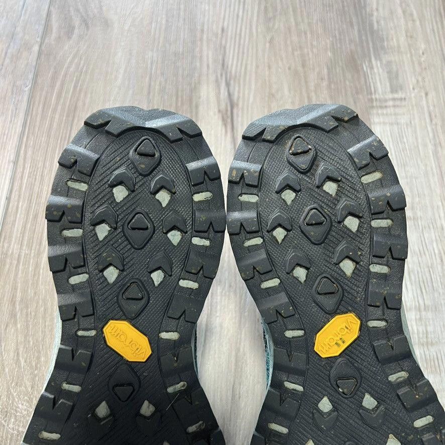 Merrell MERRELL • VIBRAM WMNS Moab Flight "Teal" (6M) Size US 6 / EU 39 - 12 Thumbnail
