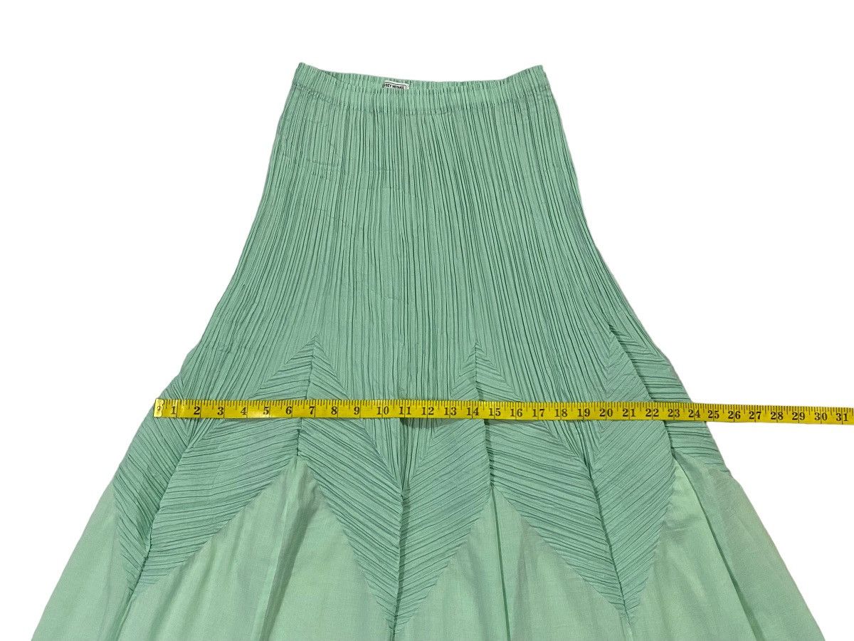 Designer × Issey Miyake Issey Miyake Fete Pleated Long Skirt Size 25" / US 0 / IT 36 - 5 Thumbnail
