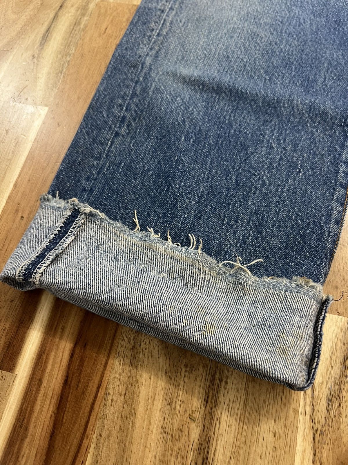 Levi's Vintage Levis 501XX Small E Distressed Denim Jeans Size US 32 / EU 48 - 8 Thumbnail
