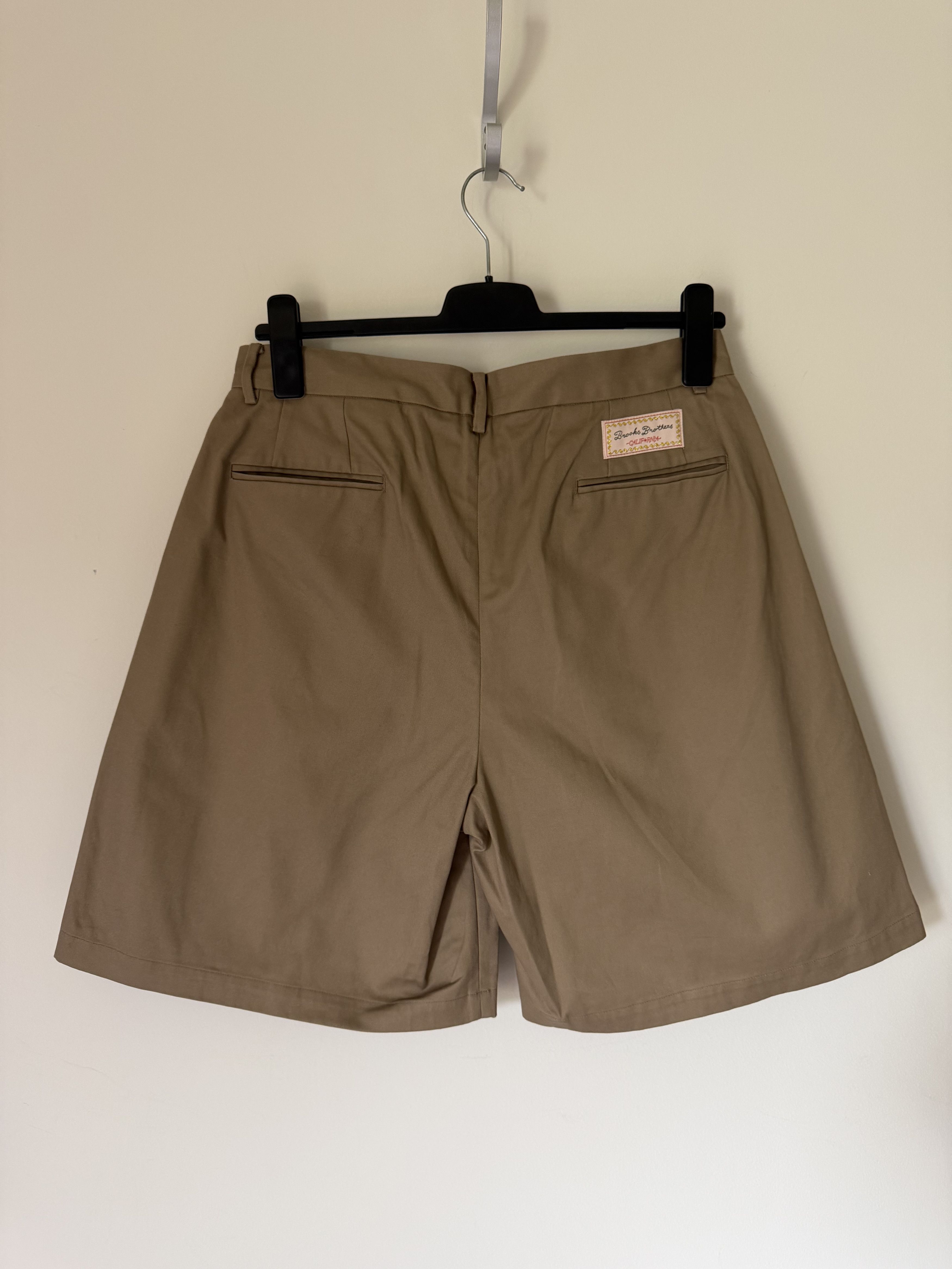 Brain Dead Brain Dead Brooks Brothers Pleated Chino Shorts in Desert Size US 34 / EU 50 - 4 Thumbnail