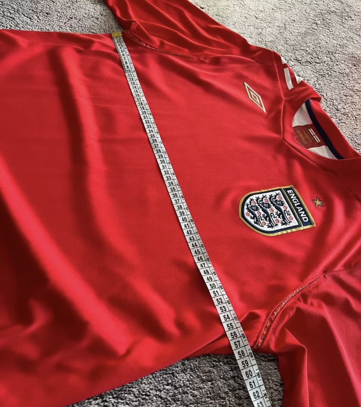 Umbro × Vintage England Umbro Football Shirt Away 2006-2008 Size XL Size US XL / EU 56 / 4 - 12 Thumbnail