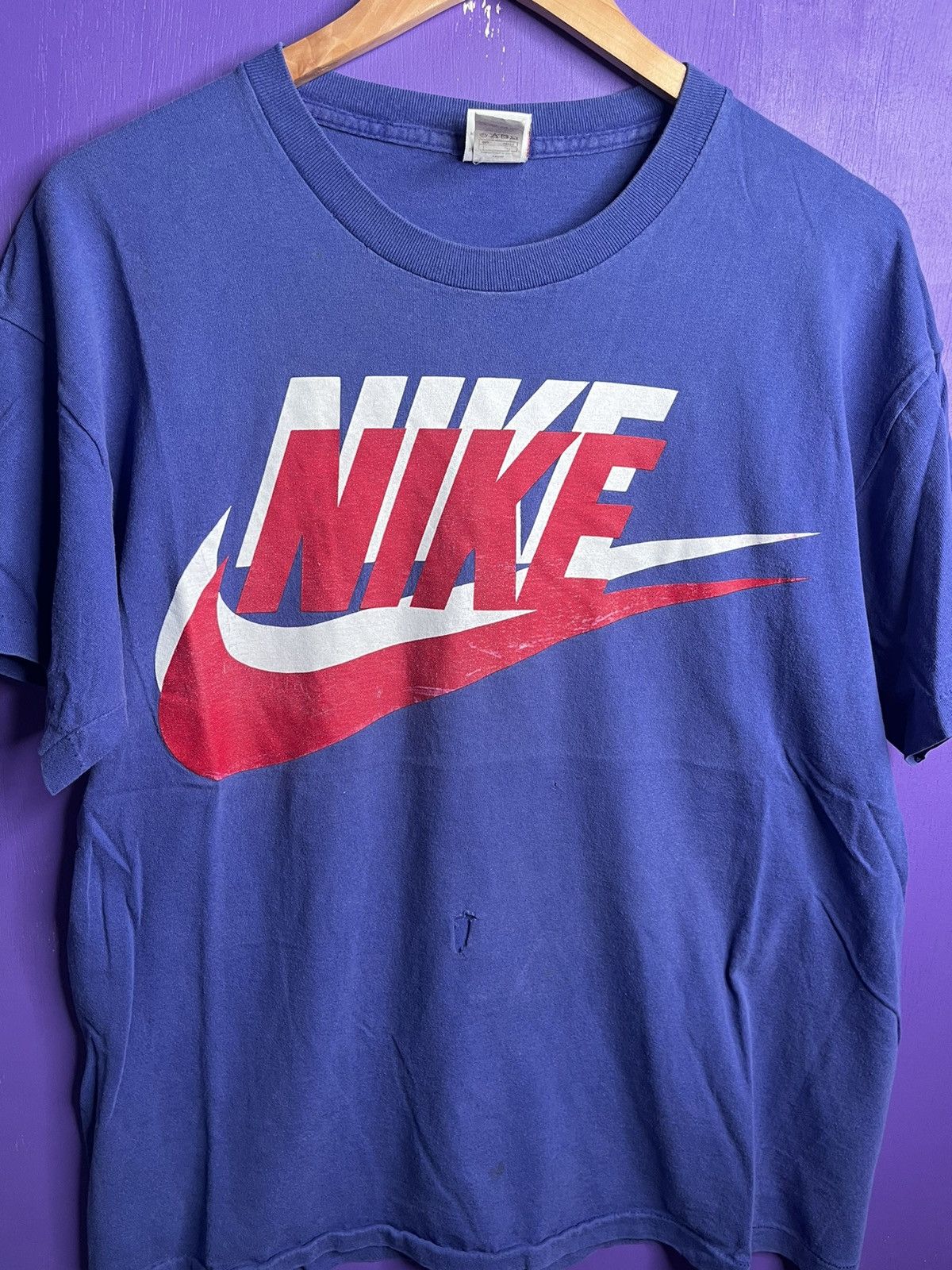 Nike × Vintage Vintage 90s Nike double logo faded t-shirt Size US L / EU 52-54 / 3 - 3 Thumbnail