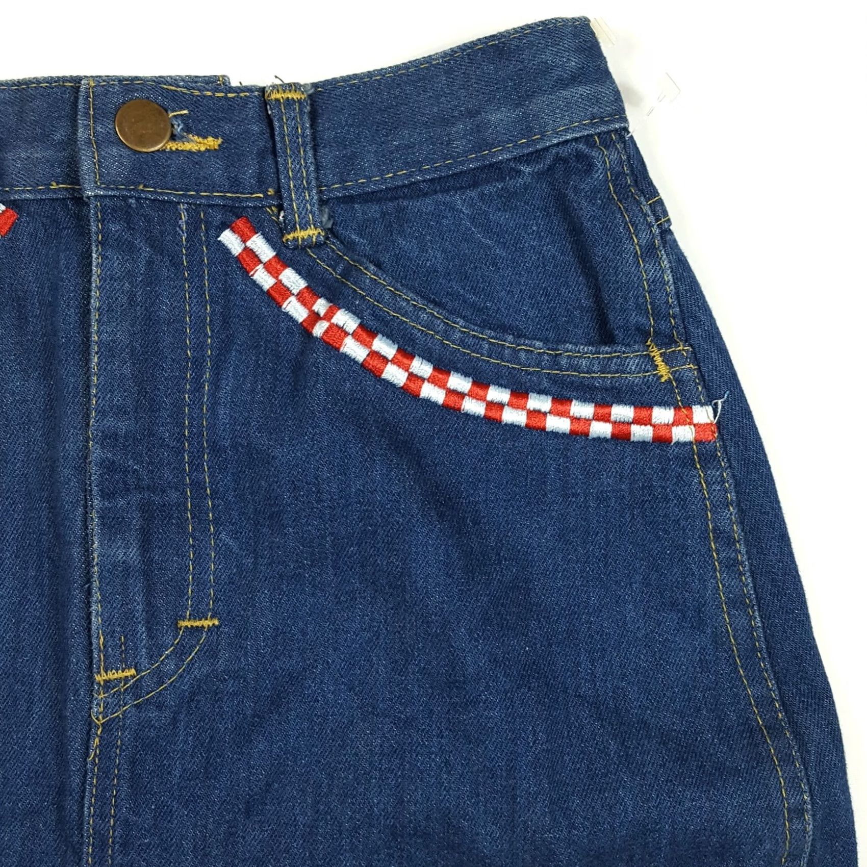 Vintage VINTAGE Sierra West Denim Western Pencil Skirt High Waist Womens Size 5 Blue 80s Cowboy Southwestern 80s Women’s Vintage Skirt Size 27" / US 4 / IT 40 - 2 Thumbnail