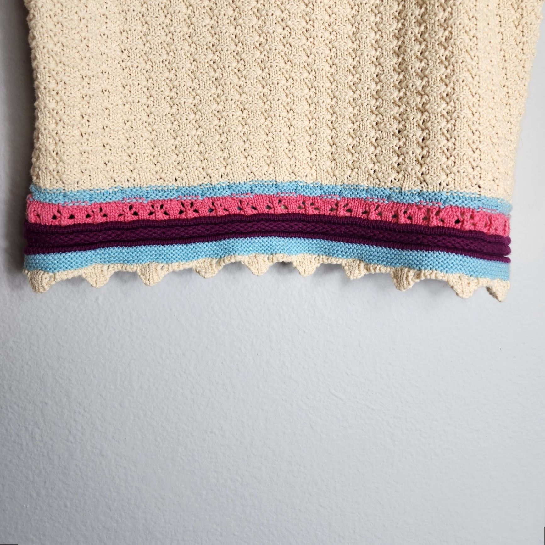 Vintage Marc New York Womens Tank Top-Size L Beige Cropped Boho Crochet Striped 70s Hippie Festival Womens Size L / US 10 / IT 46 - 4 Thumbnail