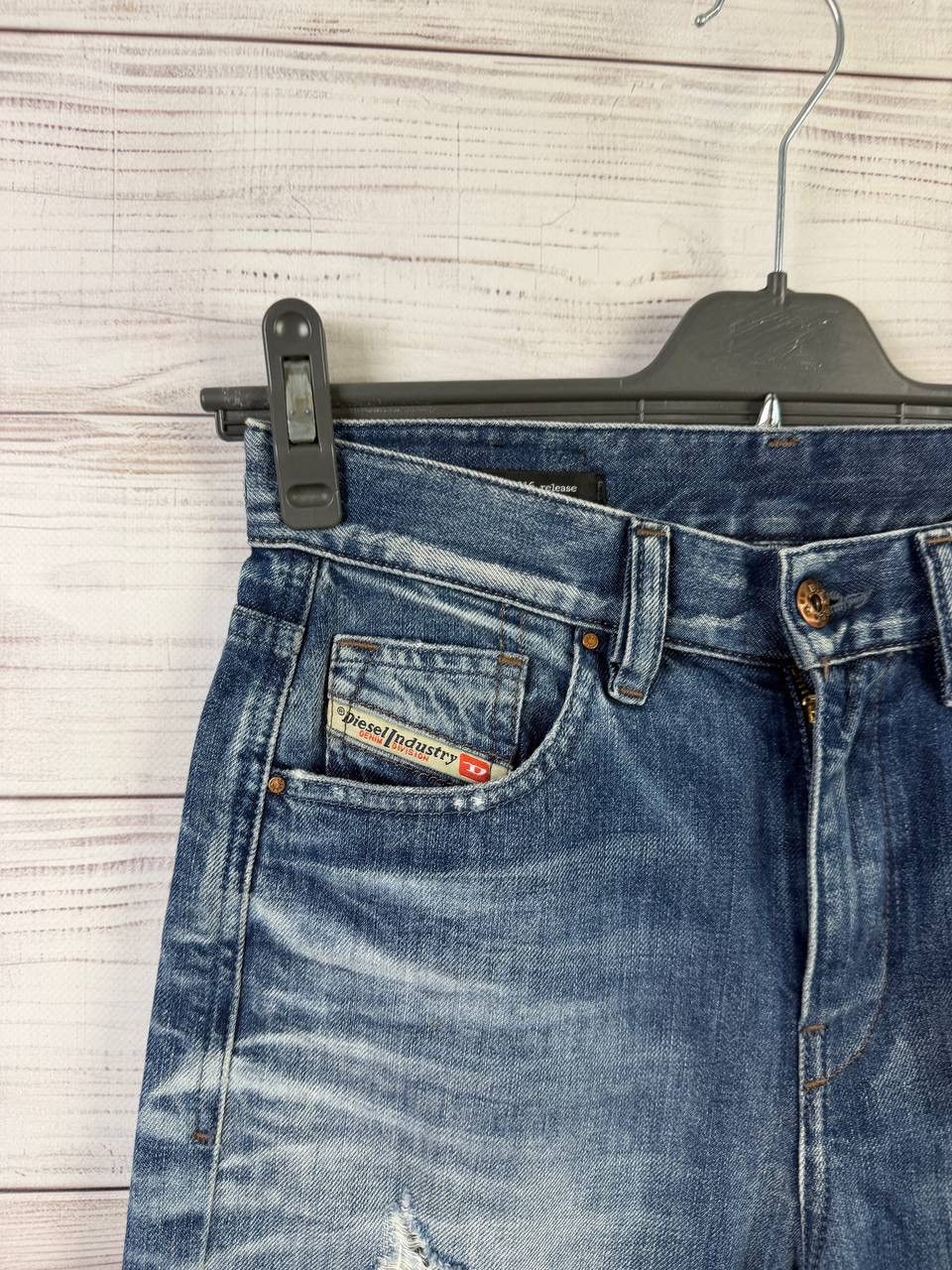 Diesel Crazy Flared Vntg Diesel Jeans Japanese Faded Bootcut Denim Size US 26 / EU 42 - 6 Thumbnail