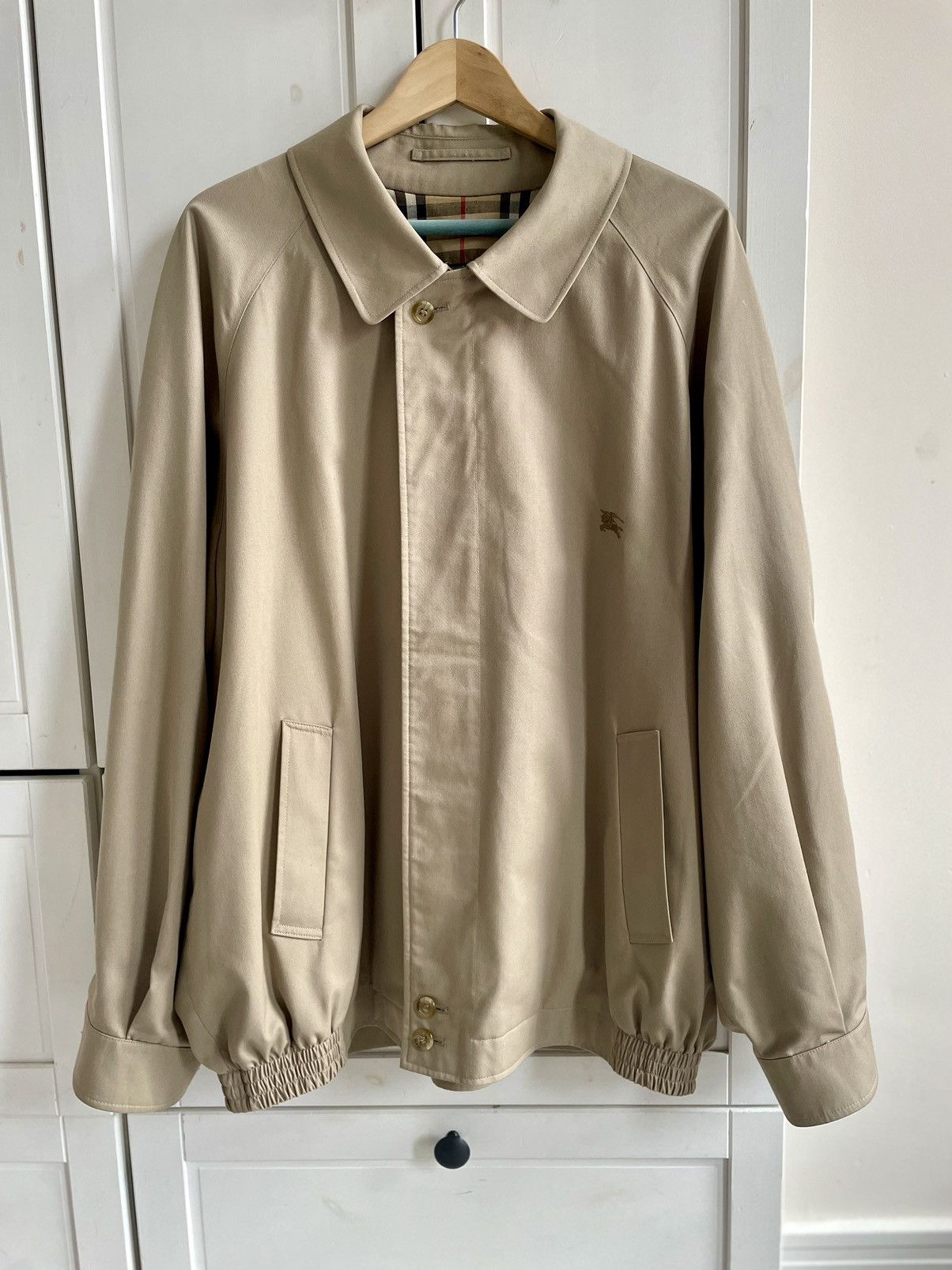 Image of Burberry Vintage Jacket in Beige, Men's (Size Large)