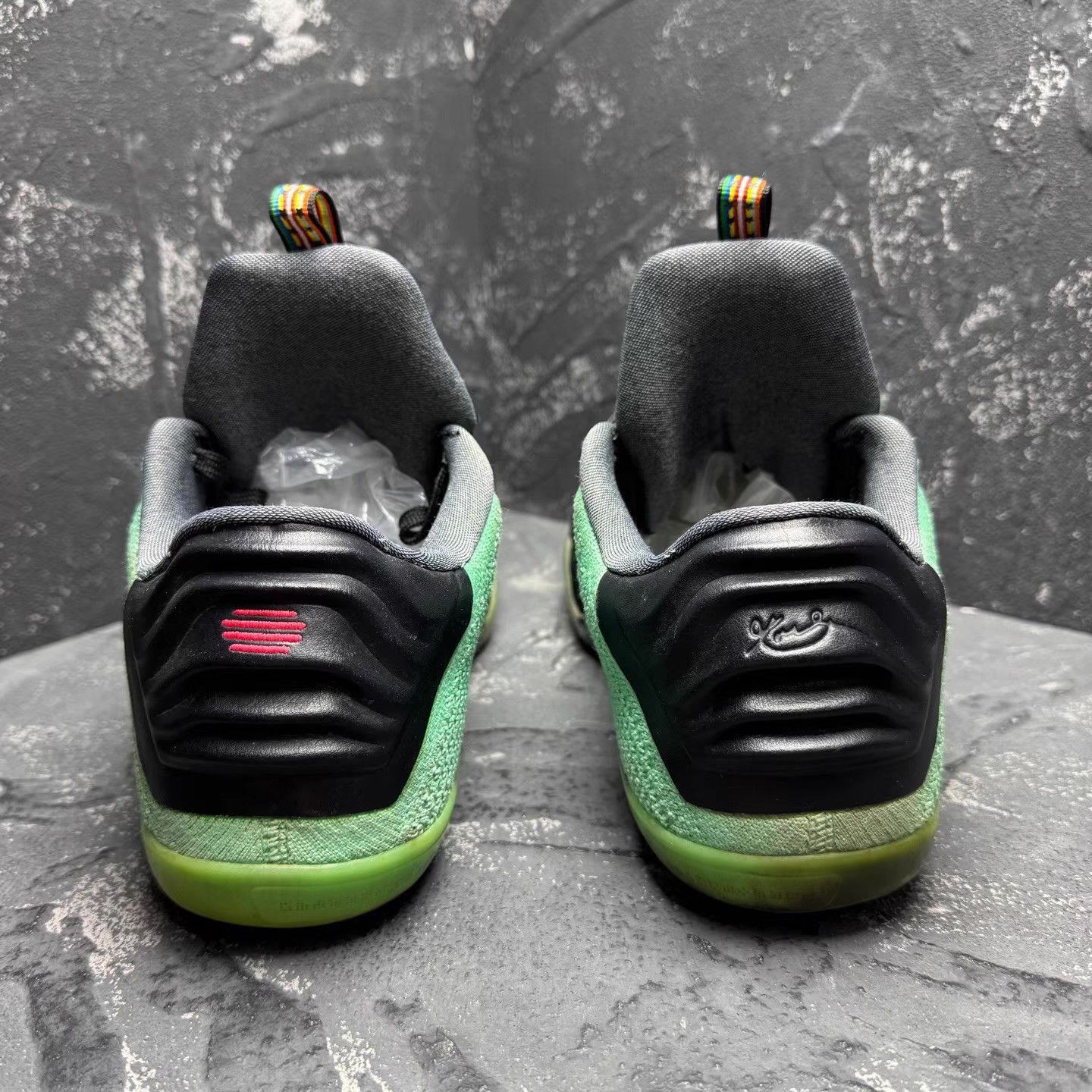 Nike Nike Kobe 11 All-Star Black & Green Q10 Size US 9 / EU 42 - 5 Thumbnail