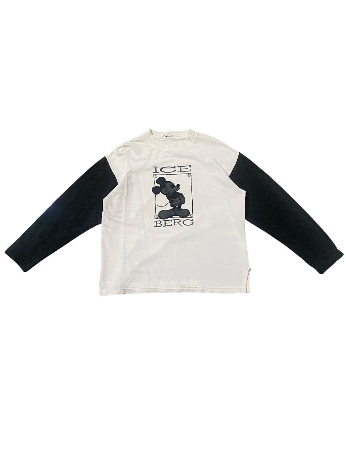 Iceberg Vintage Iceberg X Disney Mickey Mouse Embroidery Sweater Size US L / EU 52-54 / 3 - 2 Thumbnail