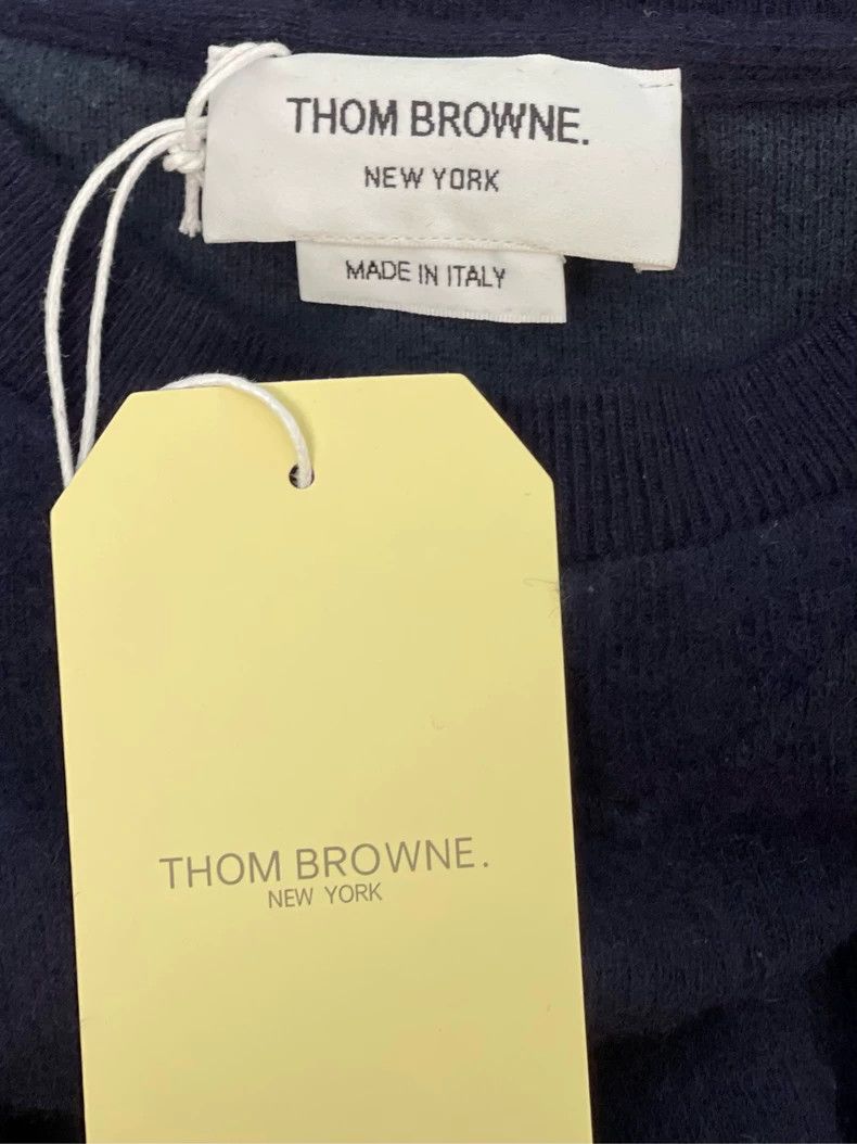 Thom Browne Thom browne Dark blue four-striped round-neck cashmere swea Size US S / EU 44-46 / 1 - 7 Thumbnail