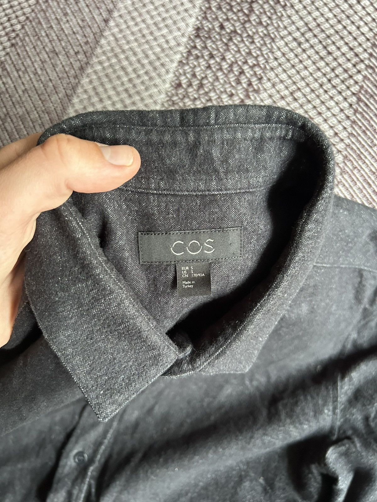 Cos COS Shirt Button Up Solid Style Unisex Streetwear Size S Size US S / EU 44-46 / 1 - 5 Thumbnail