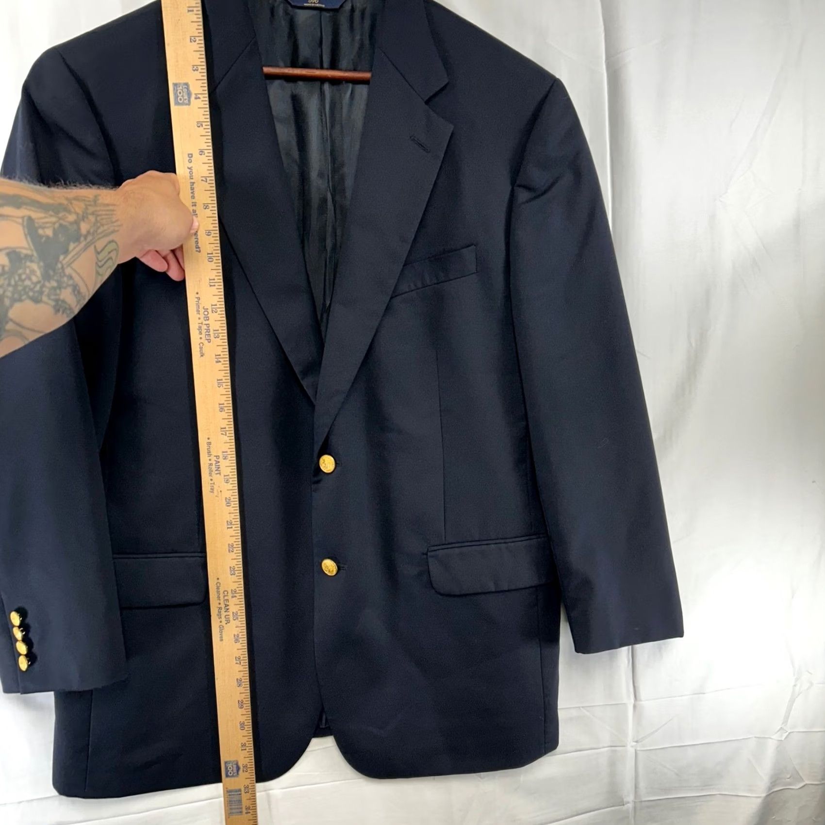 Brooks Brothers Brooks Brothers 346 Navy Blue Blazer Mens 43R 100% Wool Gold Button Sport Coat Size 46R - 7 Thumbnail