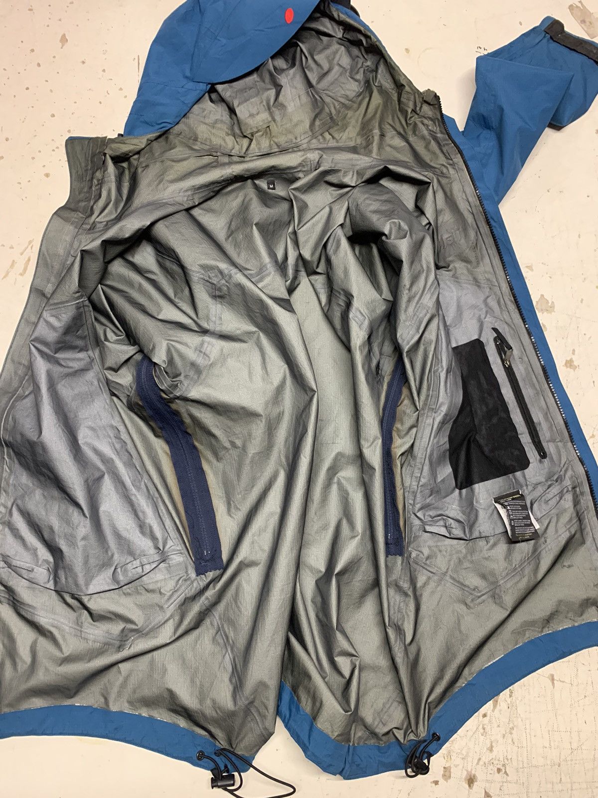 Tilak Jacket tilak storm blue goretex Size US L / EU 52-54 / 3 - 19 Thumbnail