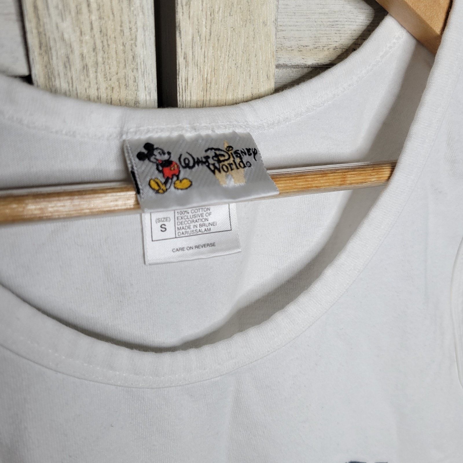 Disney Disney World Mickey Mouse Shirt Mens Small White Tank Top Size US M / EU 48-50 / 2 - 3 Thumbnail