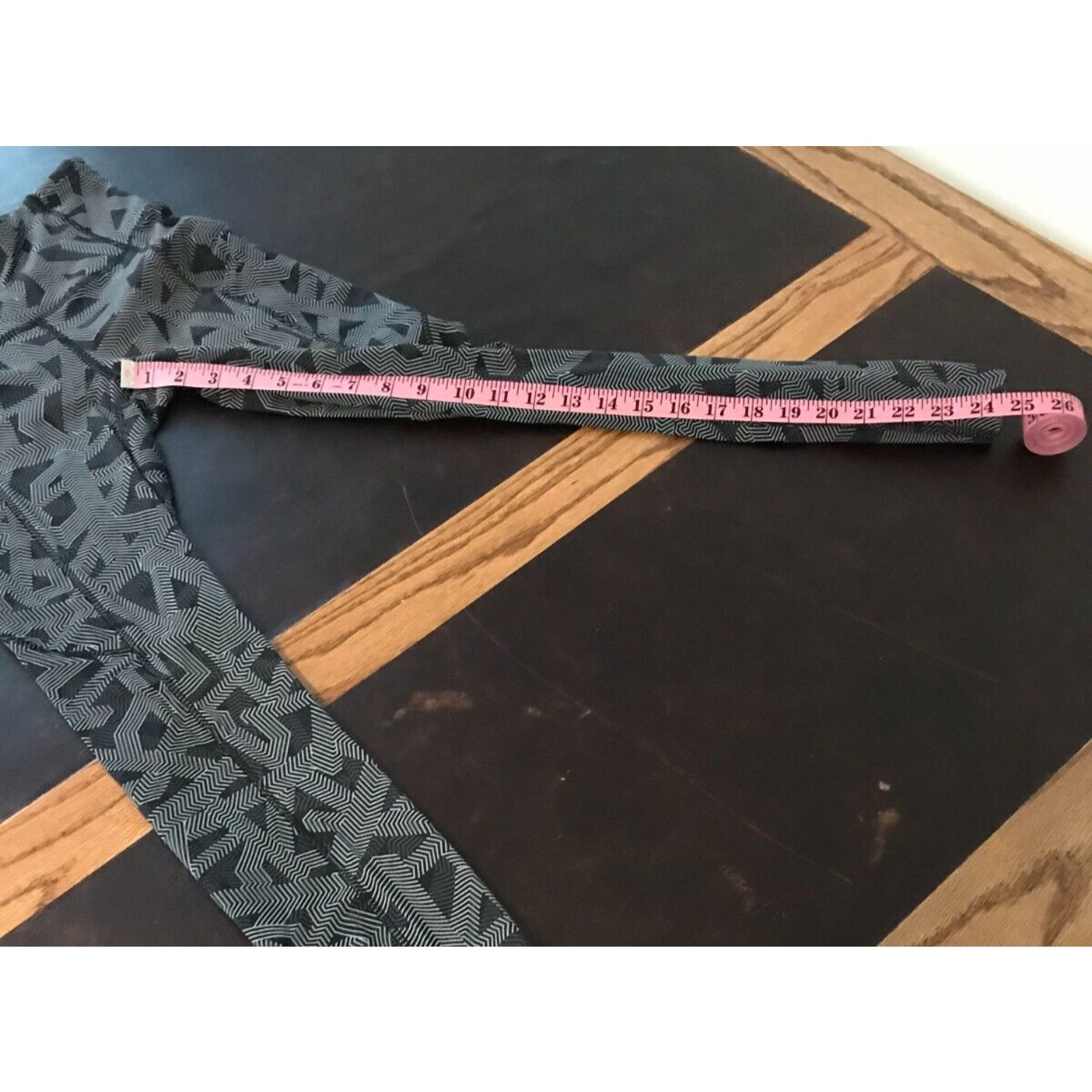 Lululemon Lululemon Tight II 25" Non-Reflective Nulux Textured - 4 Size 27" / US 4 / IT 40 - 5 Thumbnail