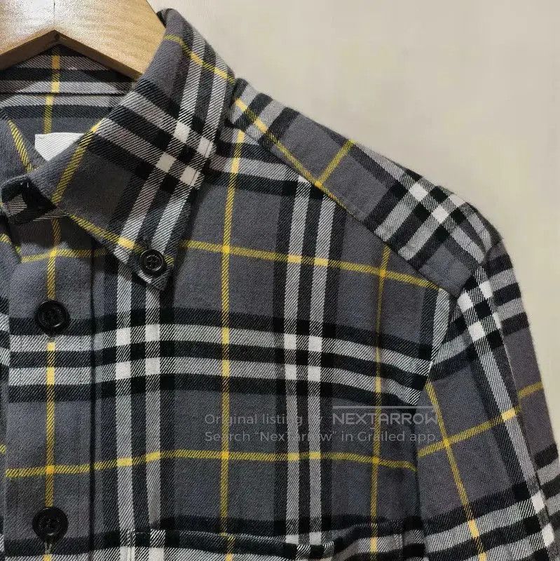 Burberry Burberry Gray Plaid Long Sleeve Shirt. Size US S / EU 44-46 / 1 - 5 Thumbnail