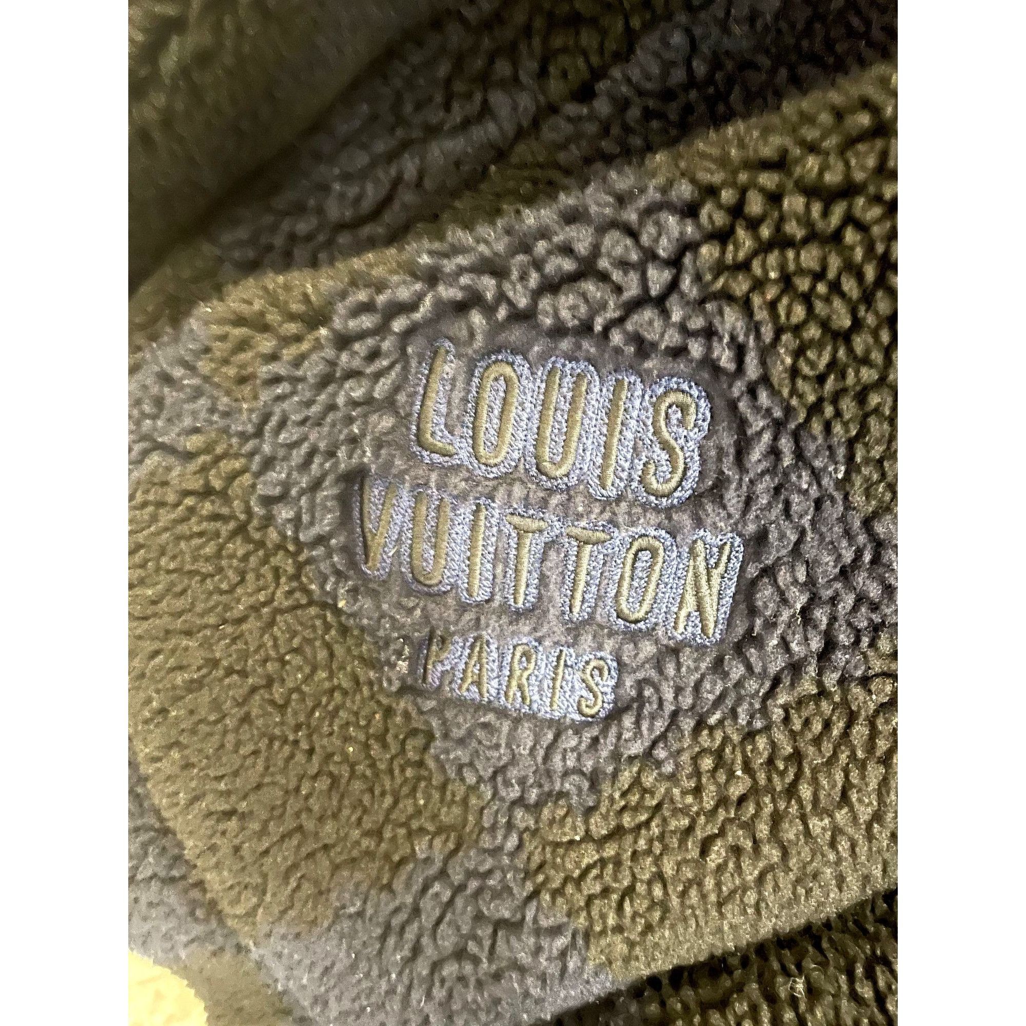 Louis Vuitton Louis Vuitton Checkered Navy & Black Sherpa Jacket Mens Full Size US XXL / EU 58 / 5 - 5 Thumbnail