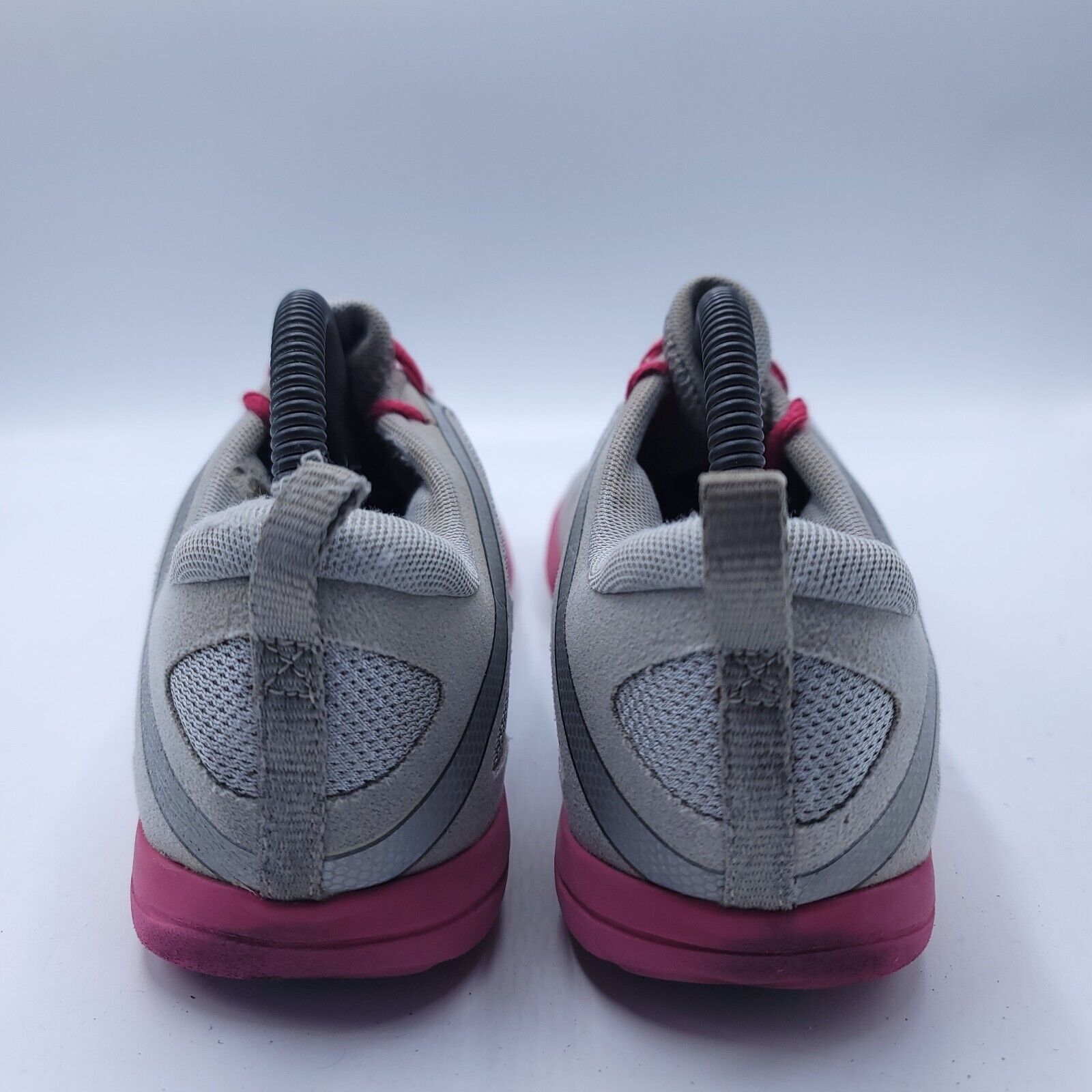 New Balance New Balance Minimus Athletic Shoe Womens Size 9.5 Gray Pink Size US 9.5 / IT 39.5 - 3 Thumbnail