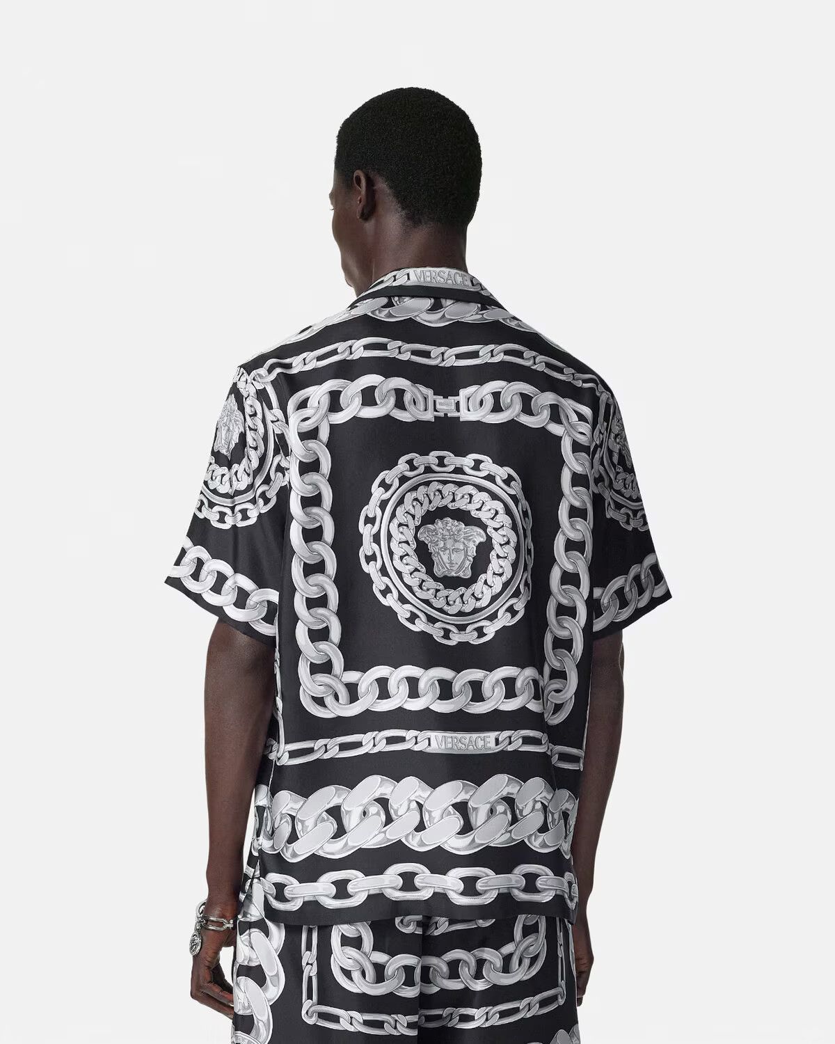 Versace o1s22i1n0125 Bowling Shirt in Black Silver Size US M / EU 48-50 / 2 - 5 Thumbnail