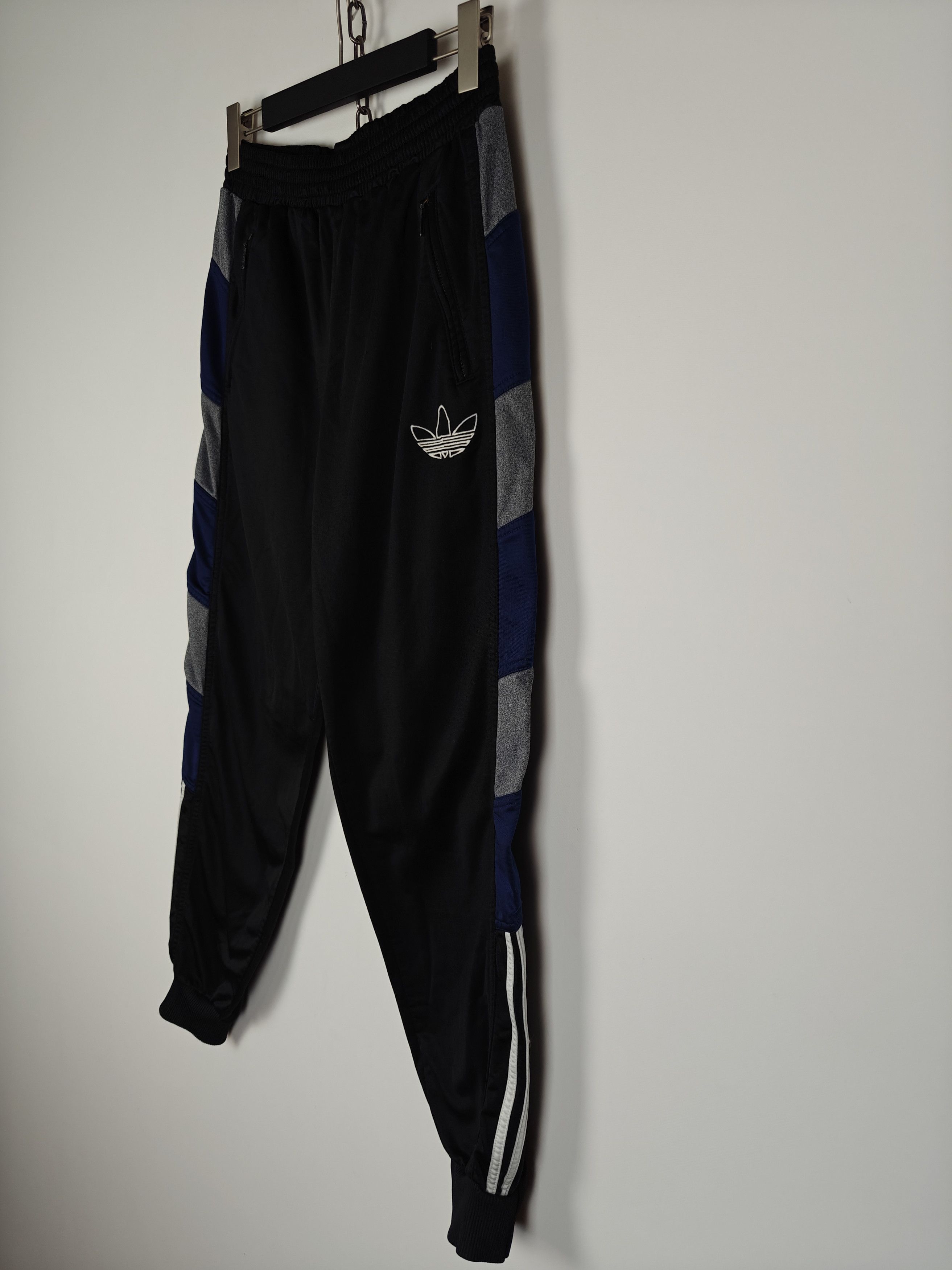 Adidas VTG Adidas Track Pants D4 Casual Trousers Black size S Size US 31 - 6 Thumbnail