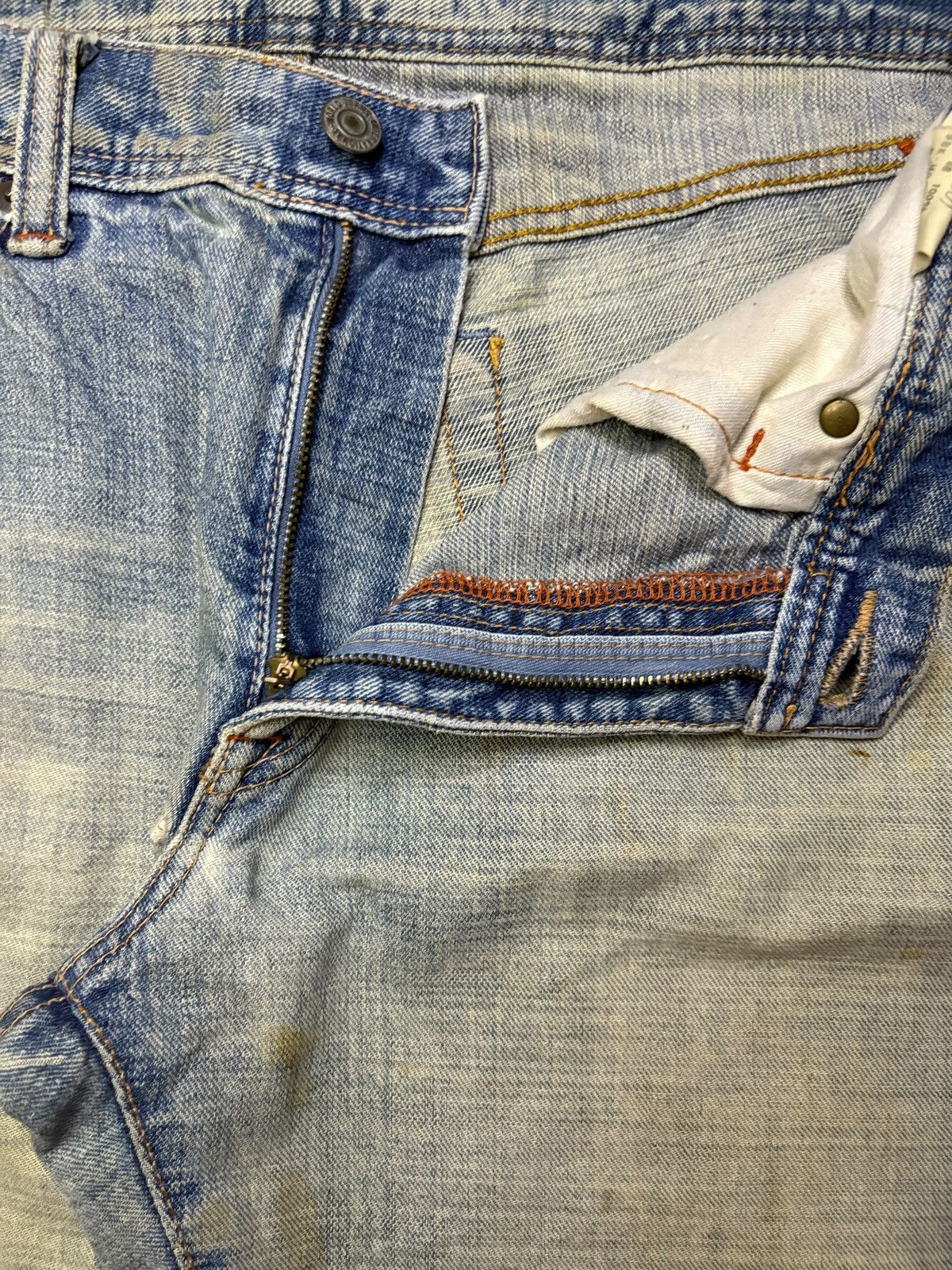 Japanese Brand Vintage Japanese Brand Mud Wash Distressed Loose Baggy Jeans Size US 30 / EU 46 - 9 Thumbnail