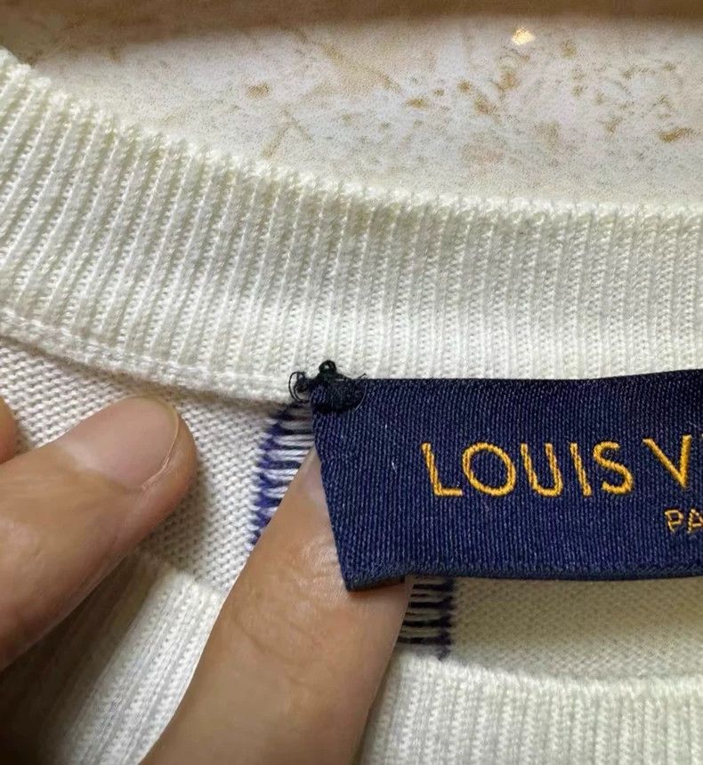 Louis Vuitton Louis Vuitton Round Neck Knit Short Sleeve 2503-Nextarrow Size US M / EU 48-50 / 2 - 4 Thumbnail