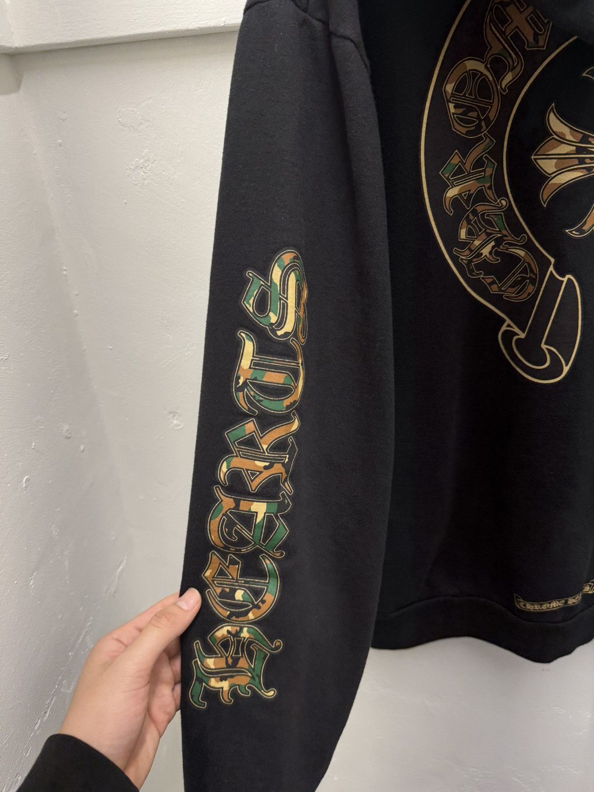 Chrome Hearts Chrome Hearts Horsesshoe Camo Hoodie Size US L / EU 52-54 / 3 - 4 Thumbnail