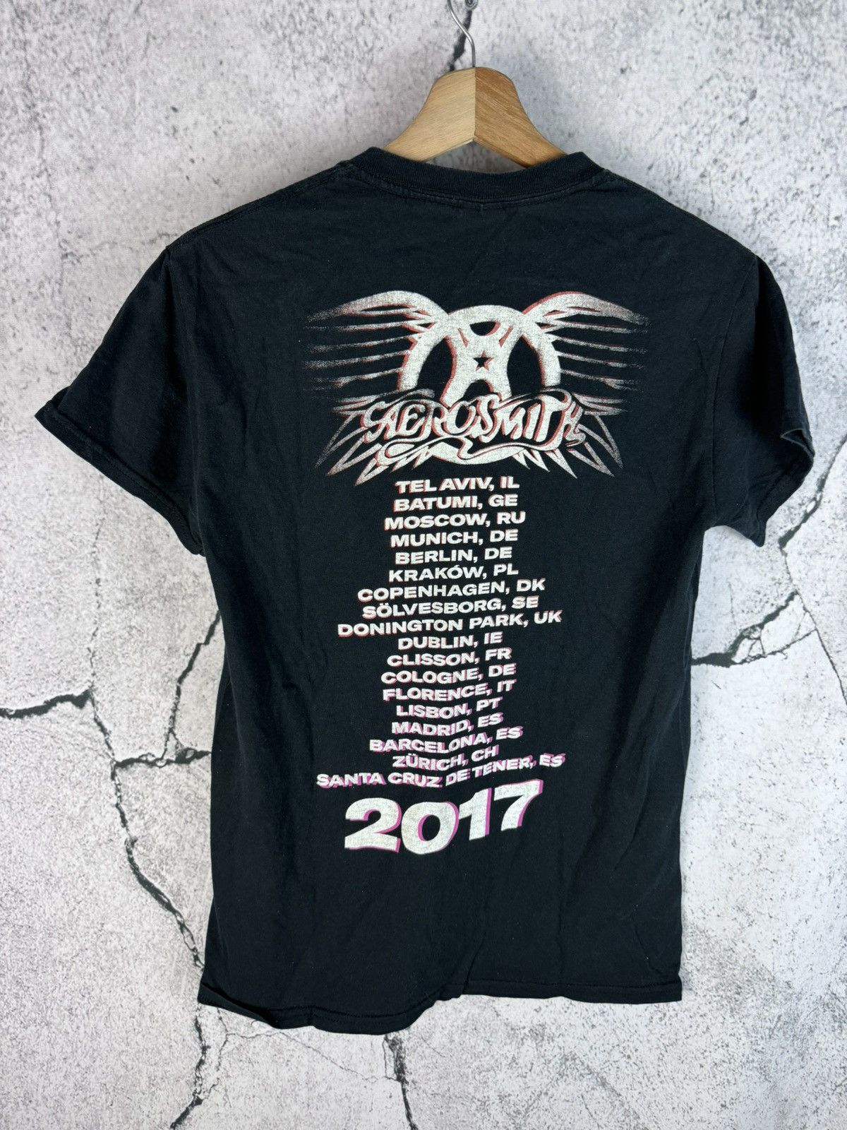 Aerosmith × Band Tees × Vintage Vintage Aerosmith Tour Graphic T Shirt Rare Size US S / EU 44-46 / 1 - 2 Thumbnail