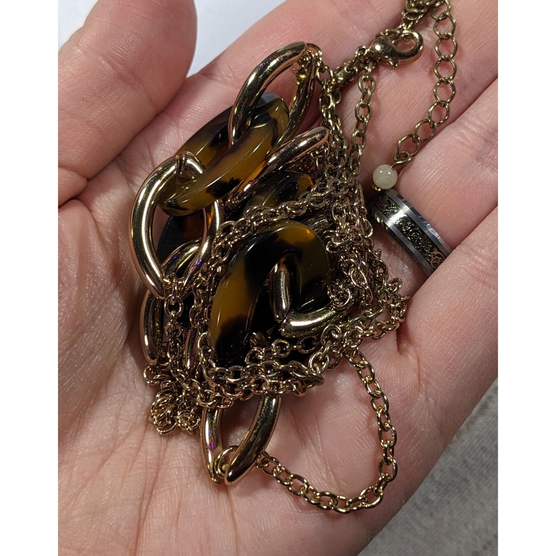 Other Vintage Avon Tortoise Silver Tone Station Link Necklace Size ONE SIZE - 7 Thumbnail