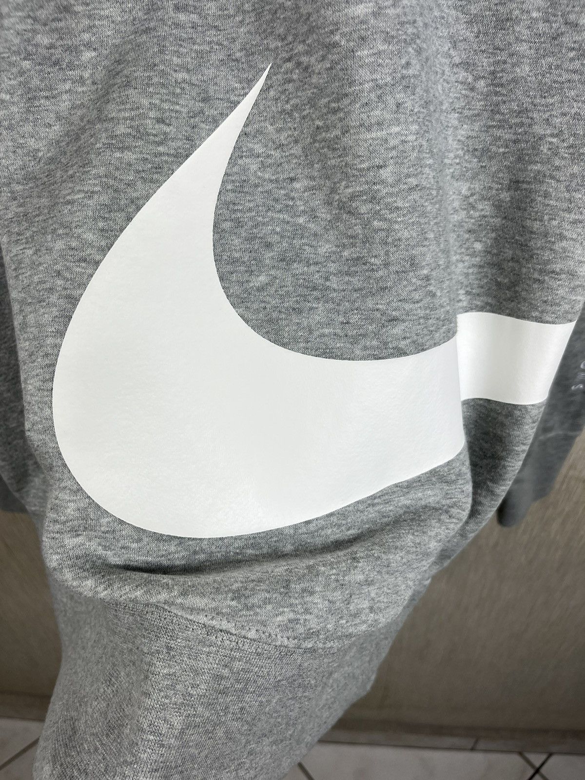 Nike Nike big swoosh rare drill wrap around logo y2k sweatshirt Size US M / EU 48-50 / 2 - 9 Thumbnail