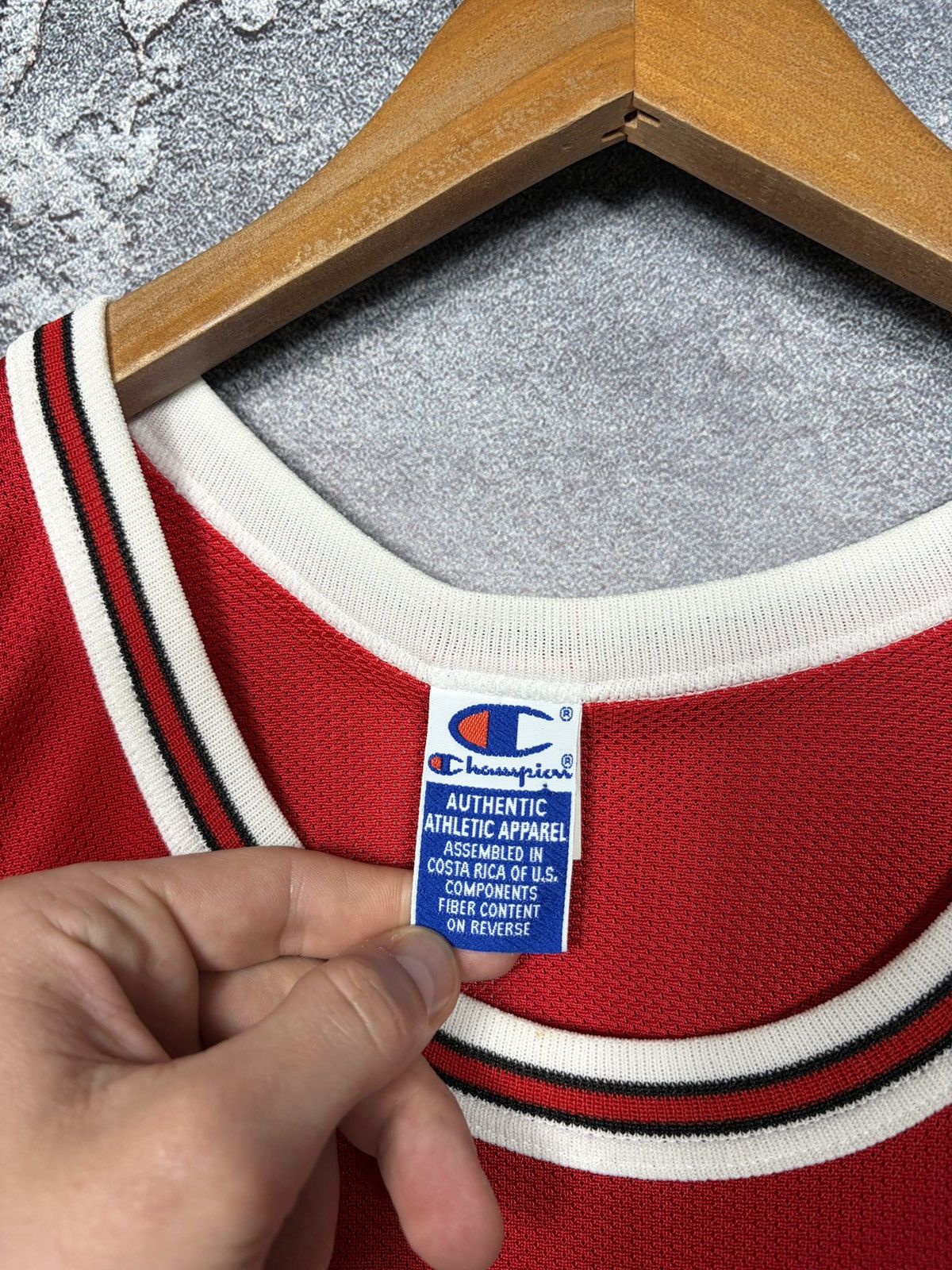 Champion Vintage 90s Chicago Bulls #23 Jordan Tank Top Jersey Size US M / EU 48-50 / 2 - 9 Thumbnail