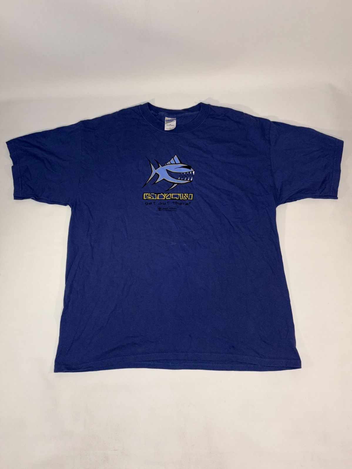 Vintage Vintage Y2K Royal Caribbean Intl. Cruises Stylin Graphic Tee Size US XL / EU 56 / 4 - 1 Thumbnail