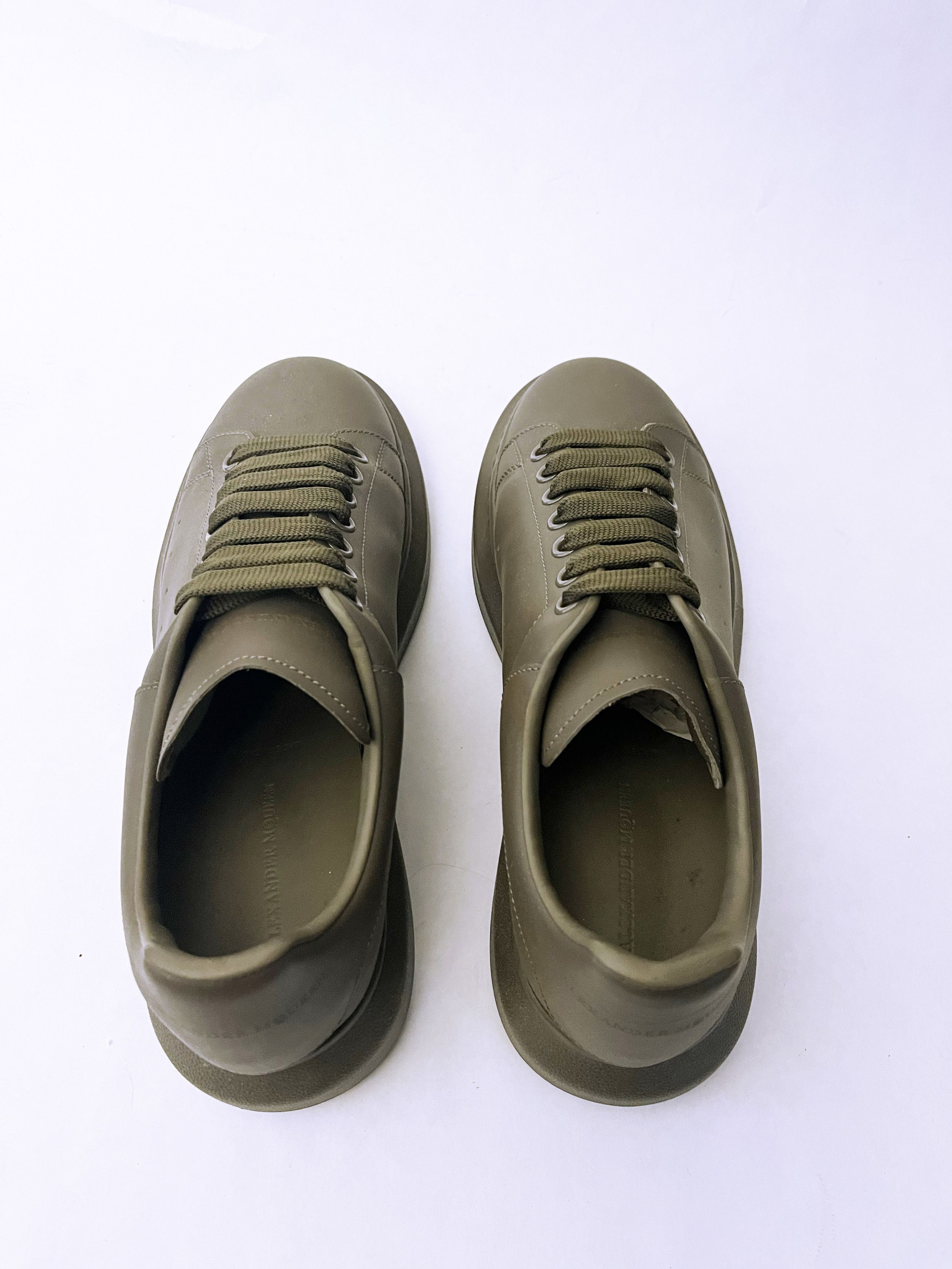 Alexander McQueen NEW - Alexander McQueen - Larry Oversized sneakers in Khaki Size US 9 / EU 42 - 4 Thumbnail