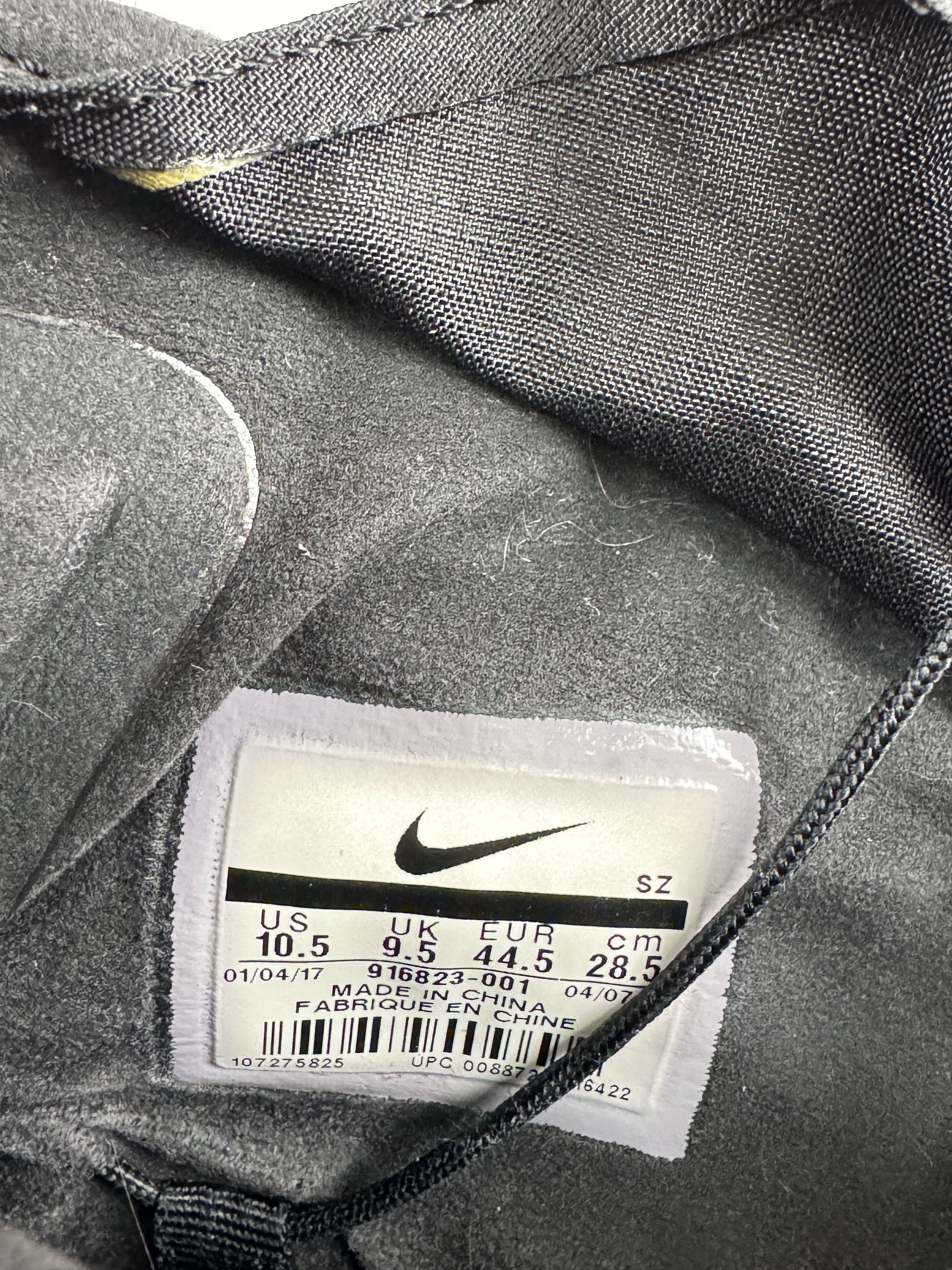 Nike NIKE Komyuter QS Triple Black Tech Wear Sneakers Size US 10.5 / EU 43-44 - 11 Thumbnail