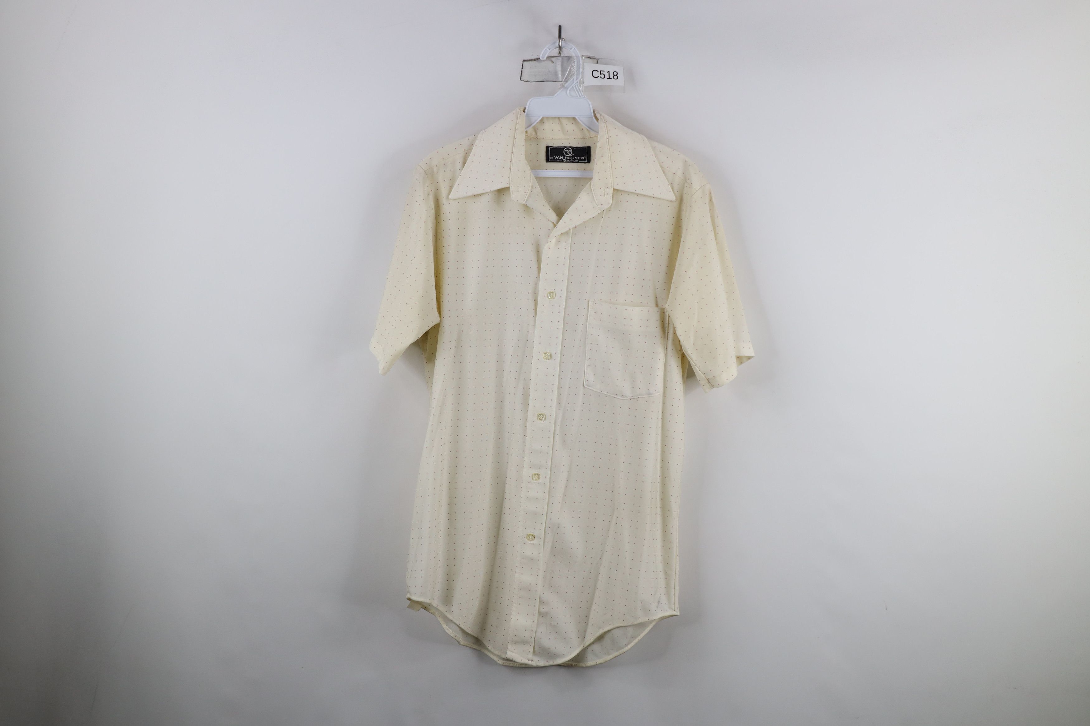 Vintage Vintage 70s Streetwear Dot Knit Short Sleeve Button Shirt Size US M / EU 48-50 / 2 - 1 Thumbnail