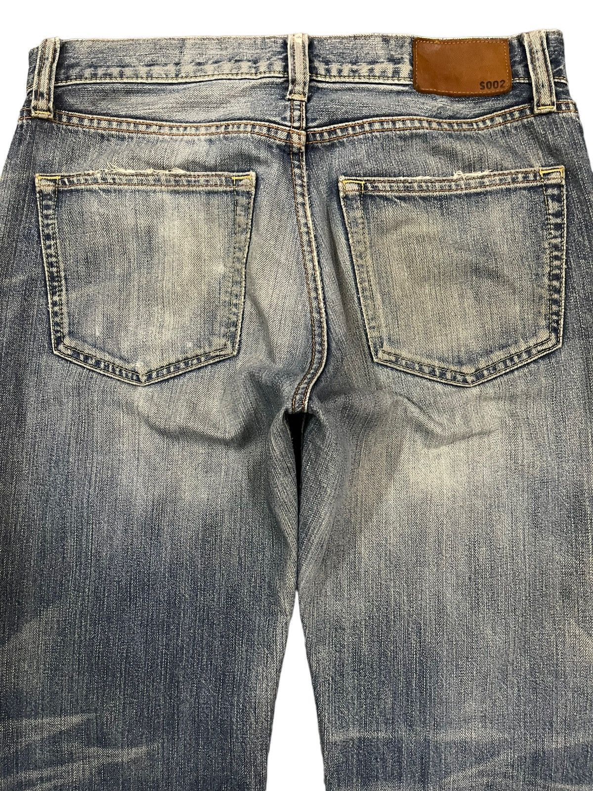 Uniqlo Vintage Japanese Uniqlo Blue Wash Distressed Style Jeans Size US 30 / EU 46 - 4 Thumbnail
