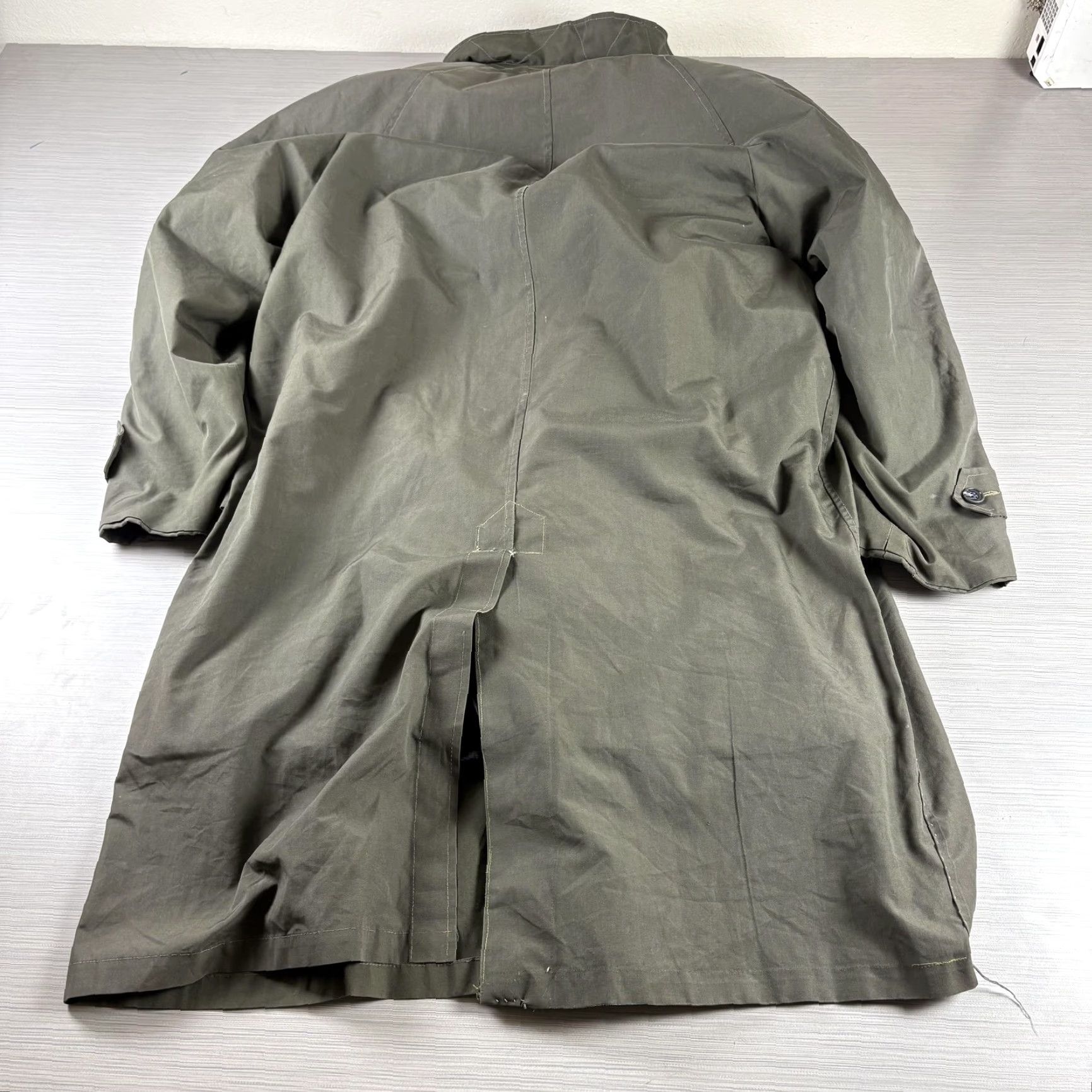 Olive VINTAGE Timme & Son Raincoat Men Large Olive Alpaca Lined Single Breasted 60s Size US S / EU 44-46 / 1 - 5 Thumbnail