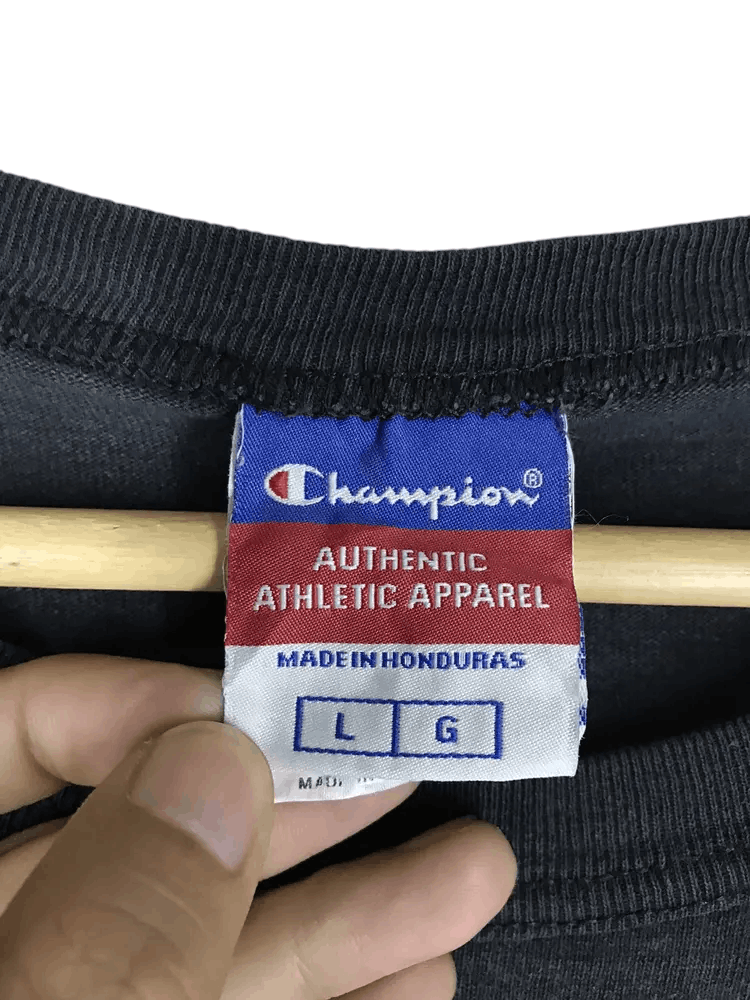 Champion Vintage 90’s Champion Tshirts Size US L / EU 52-54 / 3 - 4 Thumbnail