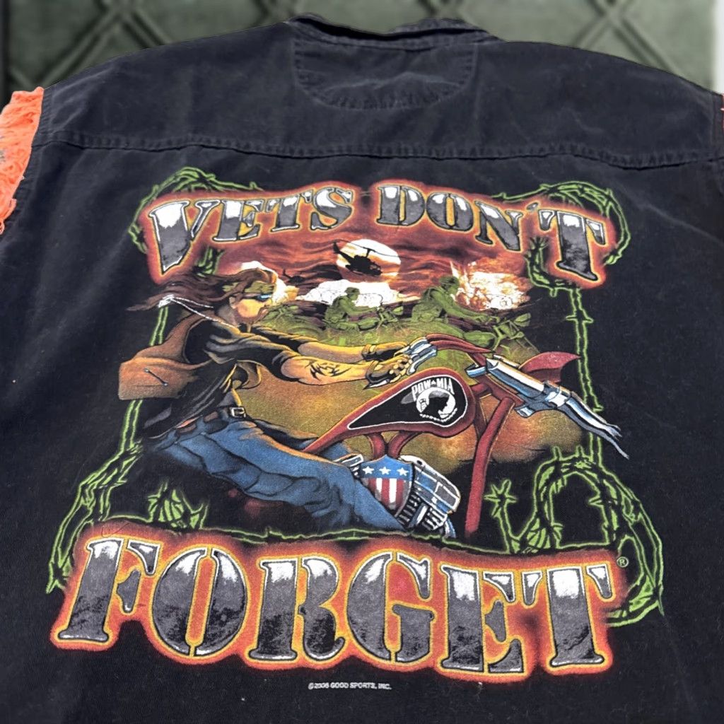 Vintage VINTAGE POW MIA Vets Don’t Forget Biker Fringe Black Orange Vest XL Shirt Men Size US XL / EU 56 / 4 - 1 Thumbnail