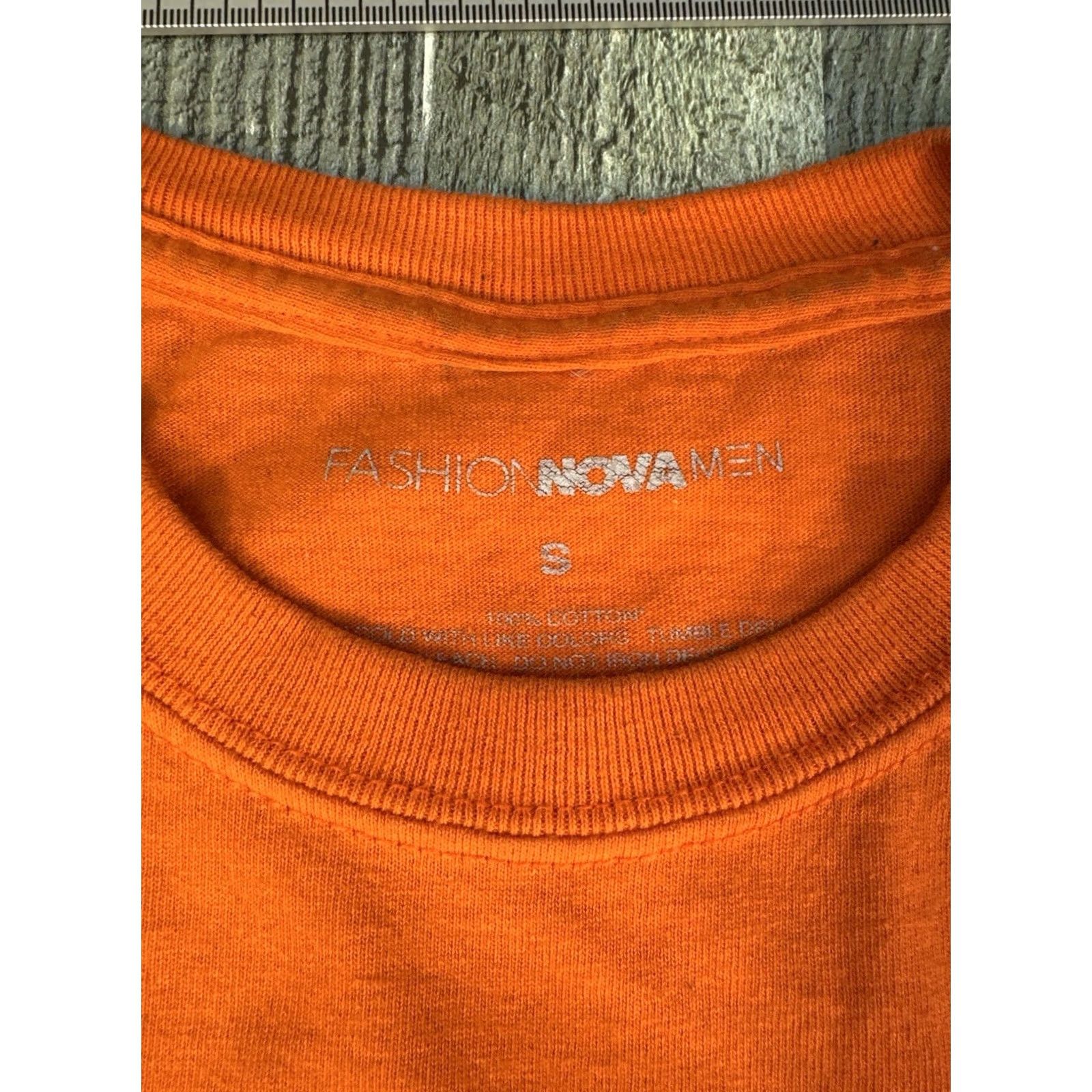 Vintage Fashion Nova Men Harlem NYC T-Shirt Small Orange Graphic Tee Urban Streetwear Mens | T-Shirt | Orange | Harlem NYC | 90s? Size US M / EU 48-50 / 2 - 3 Thumbnail