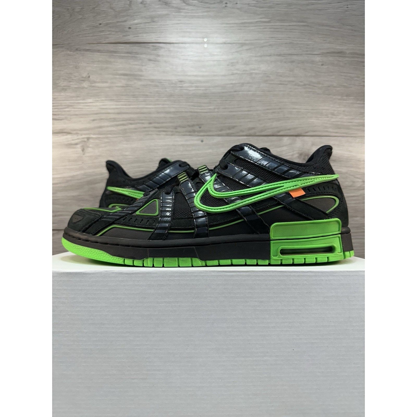 Nike × Off-White Nike Air Rubber Dunk x Off-White Low Green Strike - Size 11 Size US 11 / EU 44 - 1 Thumbnail