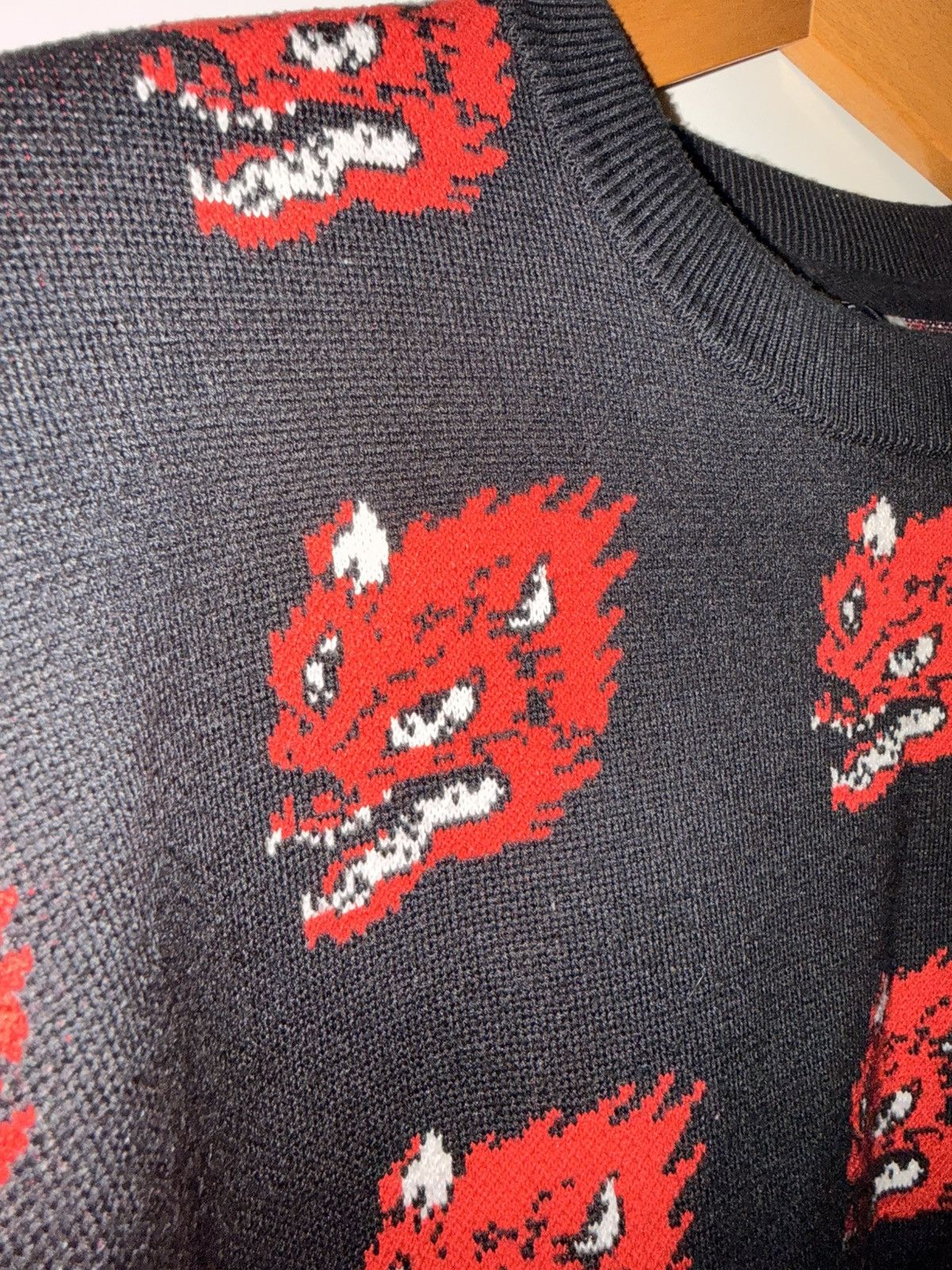 H&M Divided Demon Wolf Jacquard Knit Sweater - Black/Red -Medium Size US M / EU 48-50 / 2 - 2 Thumbnail